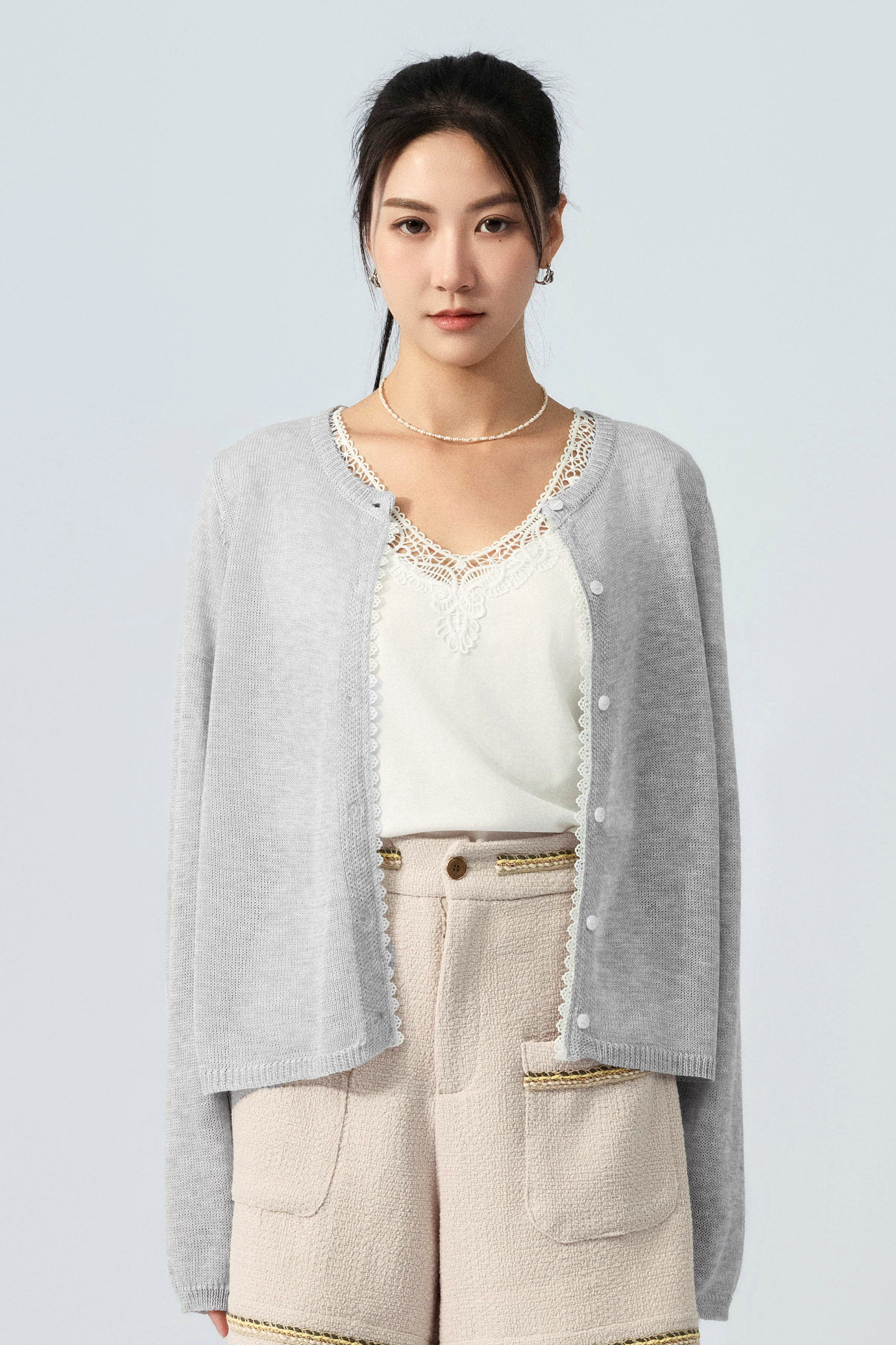 花邊門襟乾爽針織cardigan（預購產品）