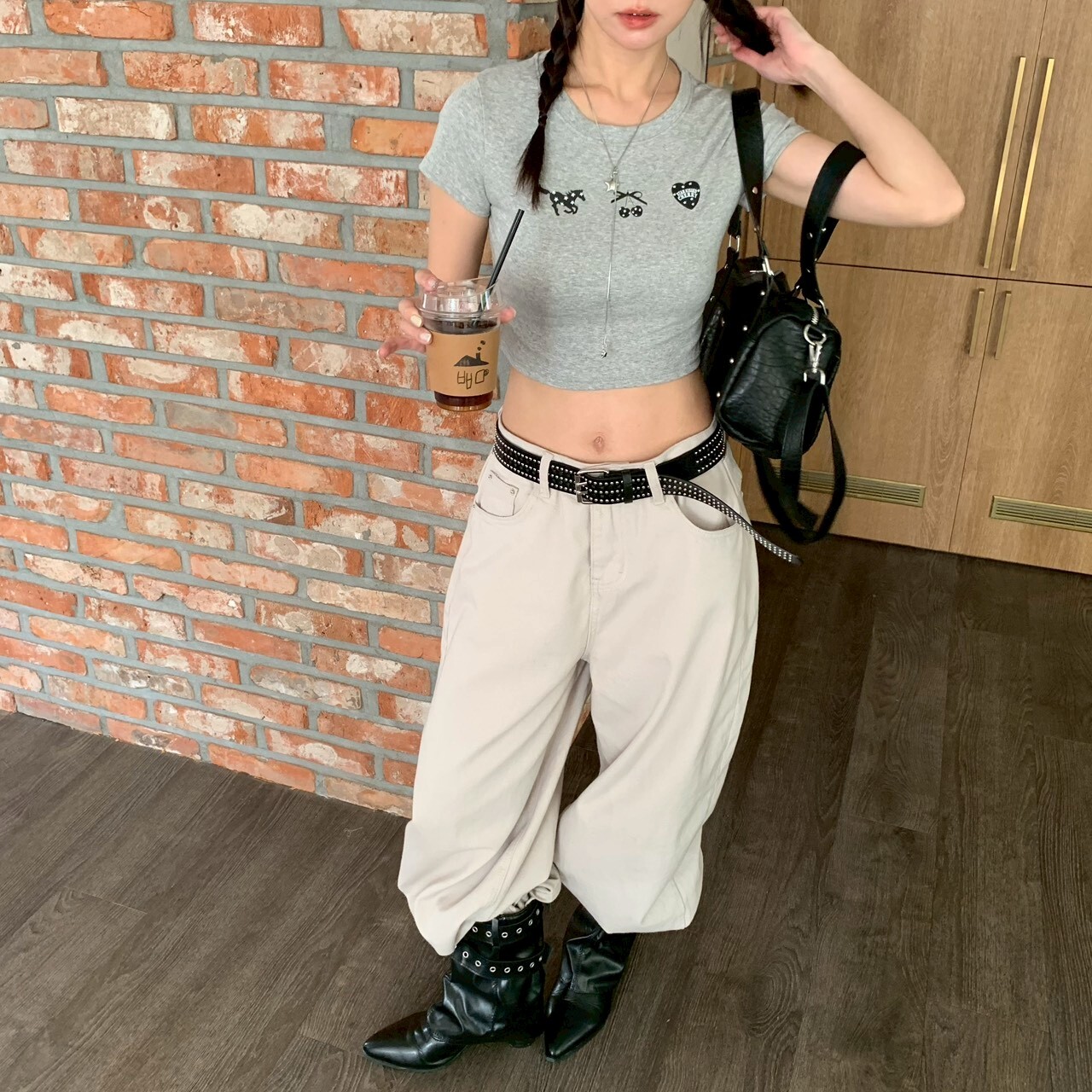 ISA_背面有驚喜! 本期必帶完美輪廓線牛仔褲_63113