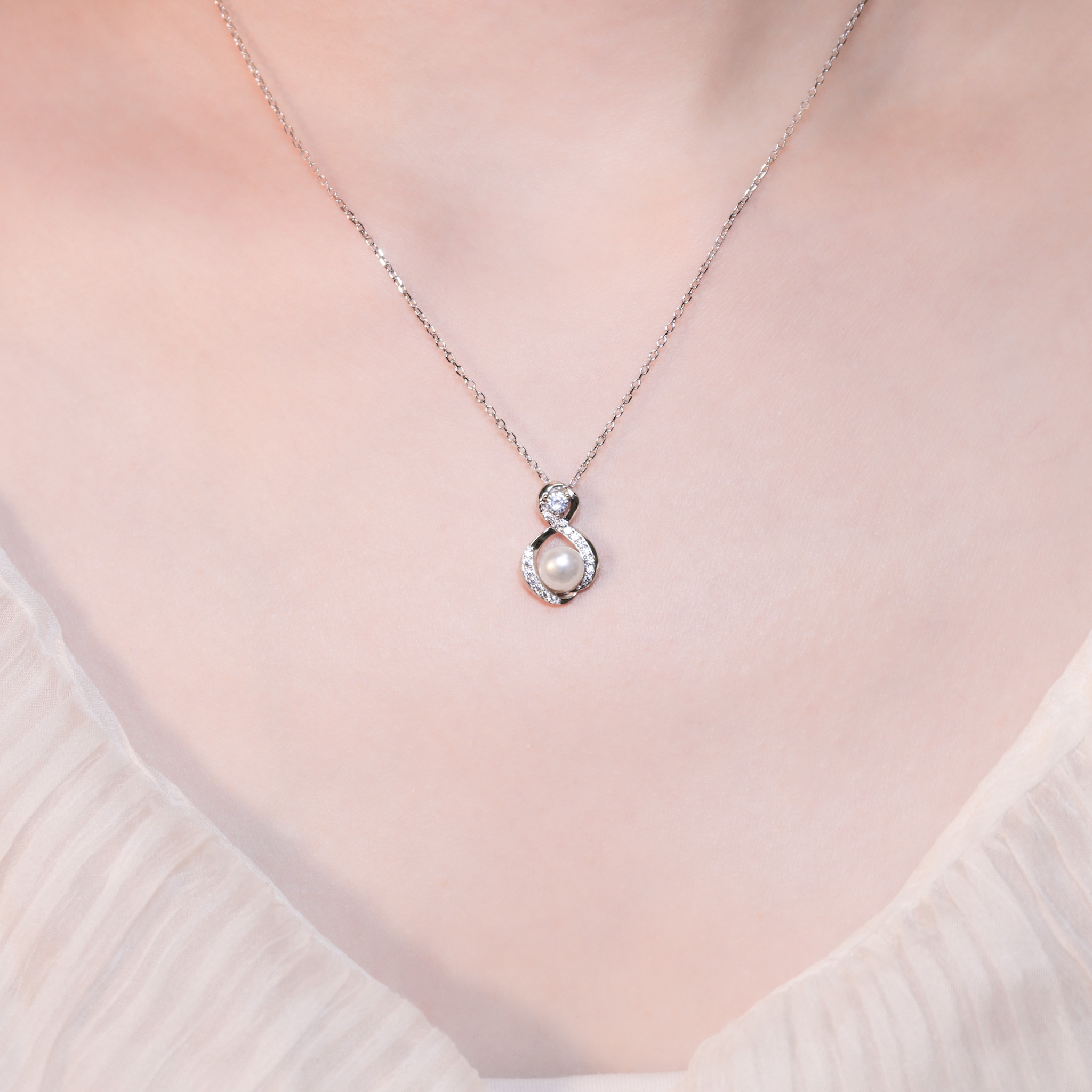 | 925 Silver・White Gold・Pearl | Precious Forever Necklace | NE1779 |