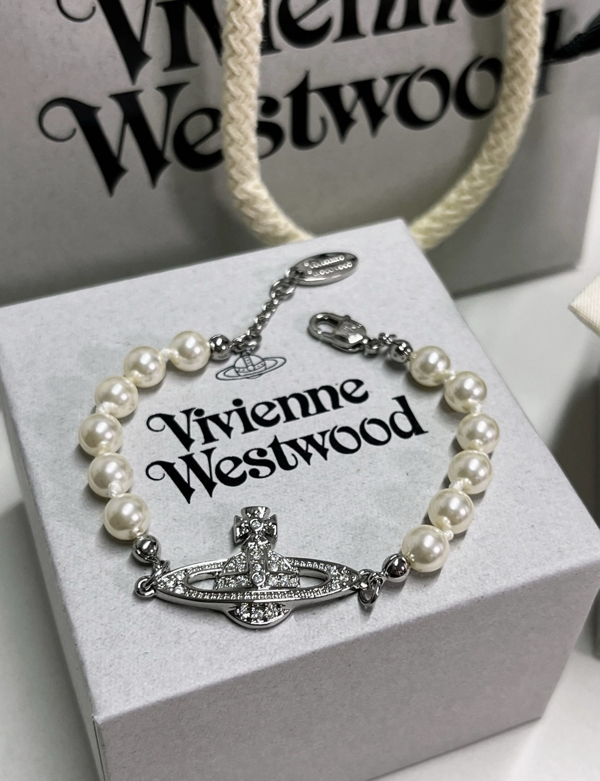Vivienne Westwood Bas Relief Pearl Bracelet