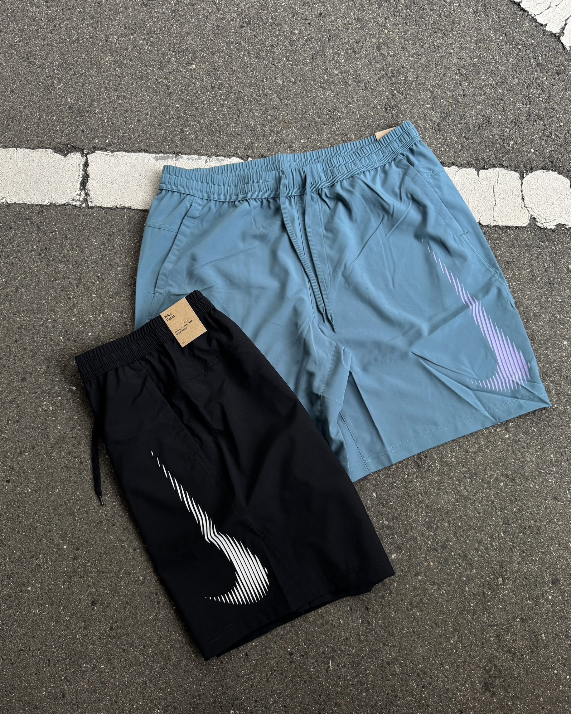 【日本限時連線代購】 NIKE DRI-FIT 9吋 大勾運動短褲 HJ4046-010 黑色 006 藍色