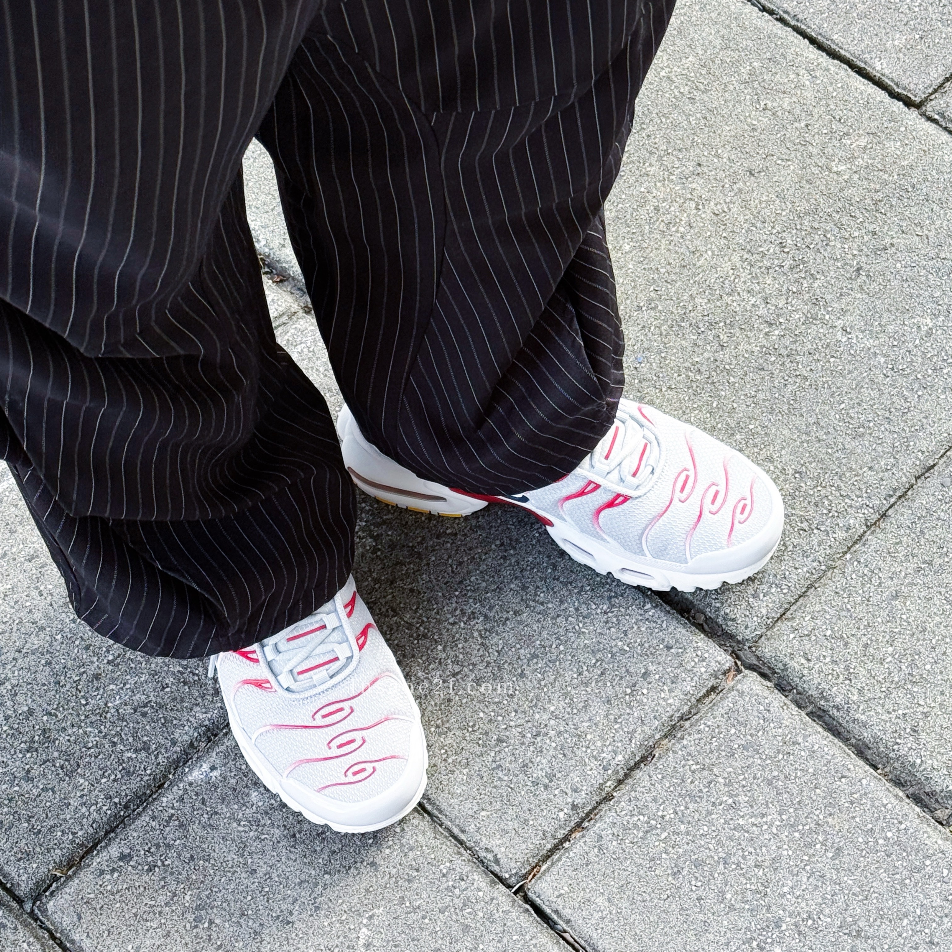 NIKE AIR MAX PLUS 紅白 氣墊 復古 "USA" 男鞋 DM0032-034