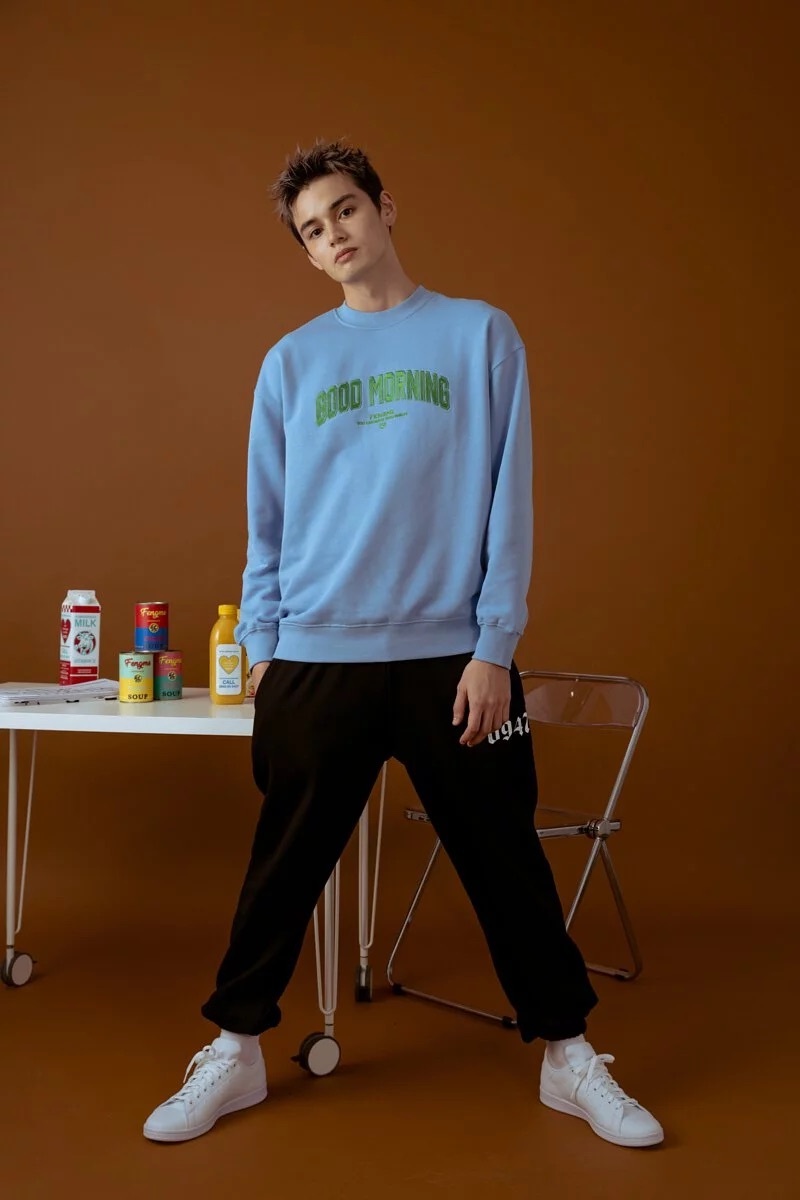 GOOD MORNING Sweatshirt - Sea foam