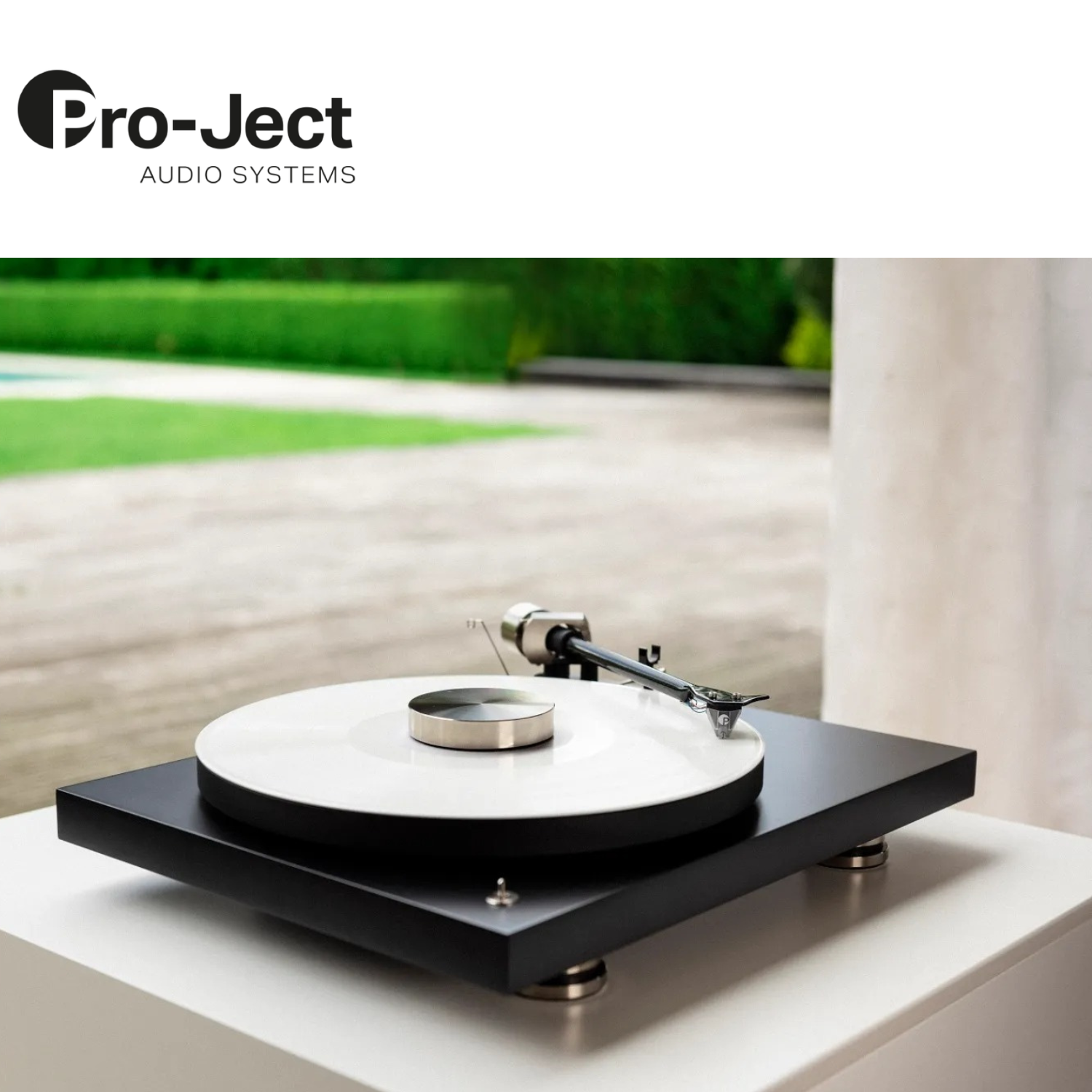 Pro-Ject Debut PRO B Turntable Black lifestyle in room