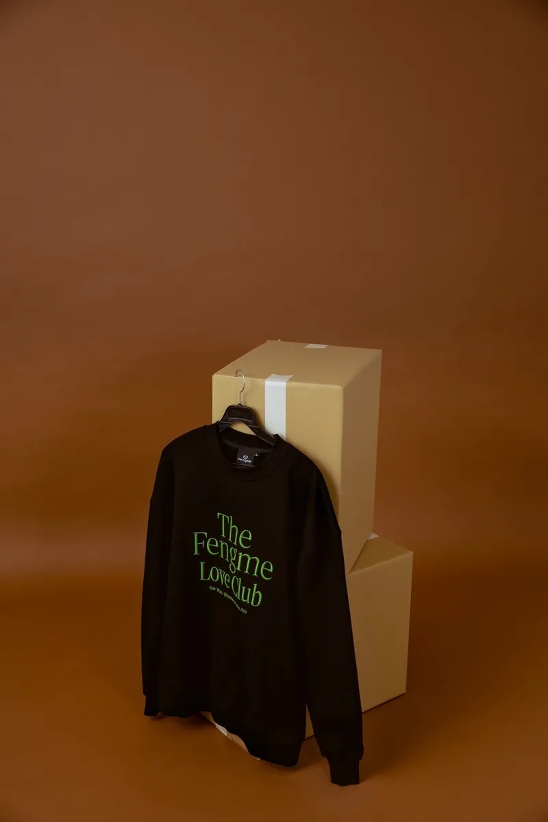 LOVE CLUB Sweatshirt - Black