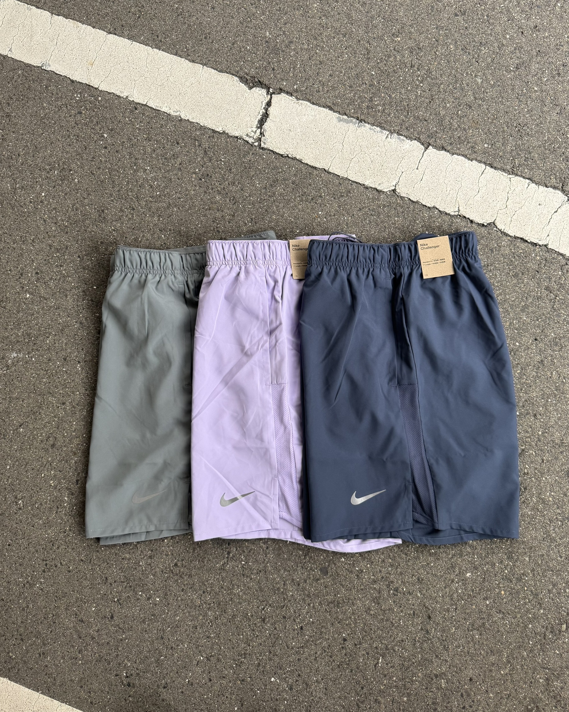 【日本限時連線代購】 Nike Dri-Fit Challenger 運動 短褲 膝上褲 DV9360-515 淺紫 437 深藍 084 灰色