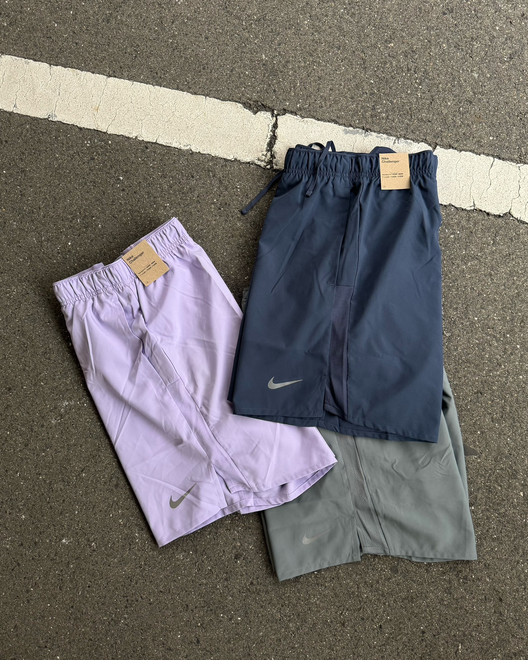 【日本限時連線代購】 Nike Dri-Fit Challenger 運動 短褲 膝上褲 DV9360-515 淺紫 437 深藍 084 灰色