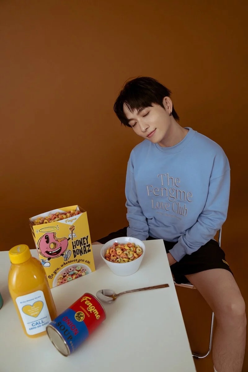 LOVE CLUB Sweatshirt - Sea foam