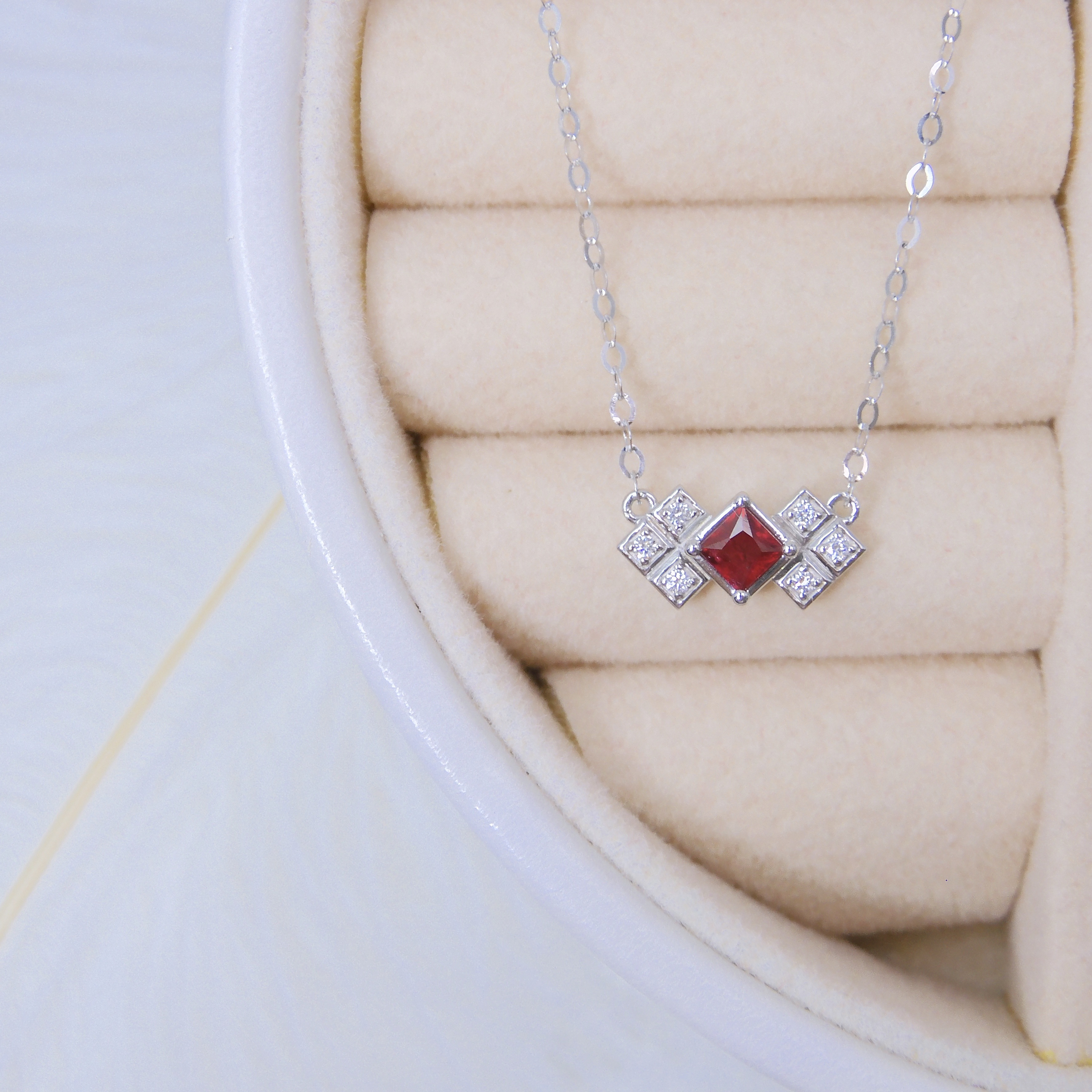 18K金 0.22ct 紅寶石項鏈