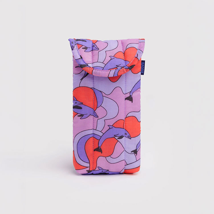 BAGGU Puffy Glasses Sleeve Dolphins
