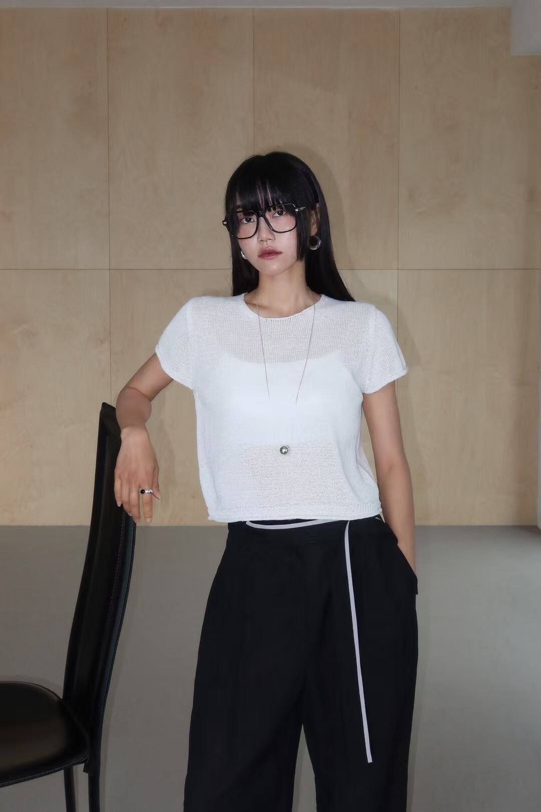 LG2603 Thin Linen Top