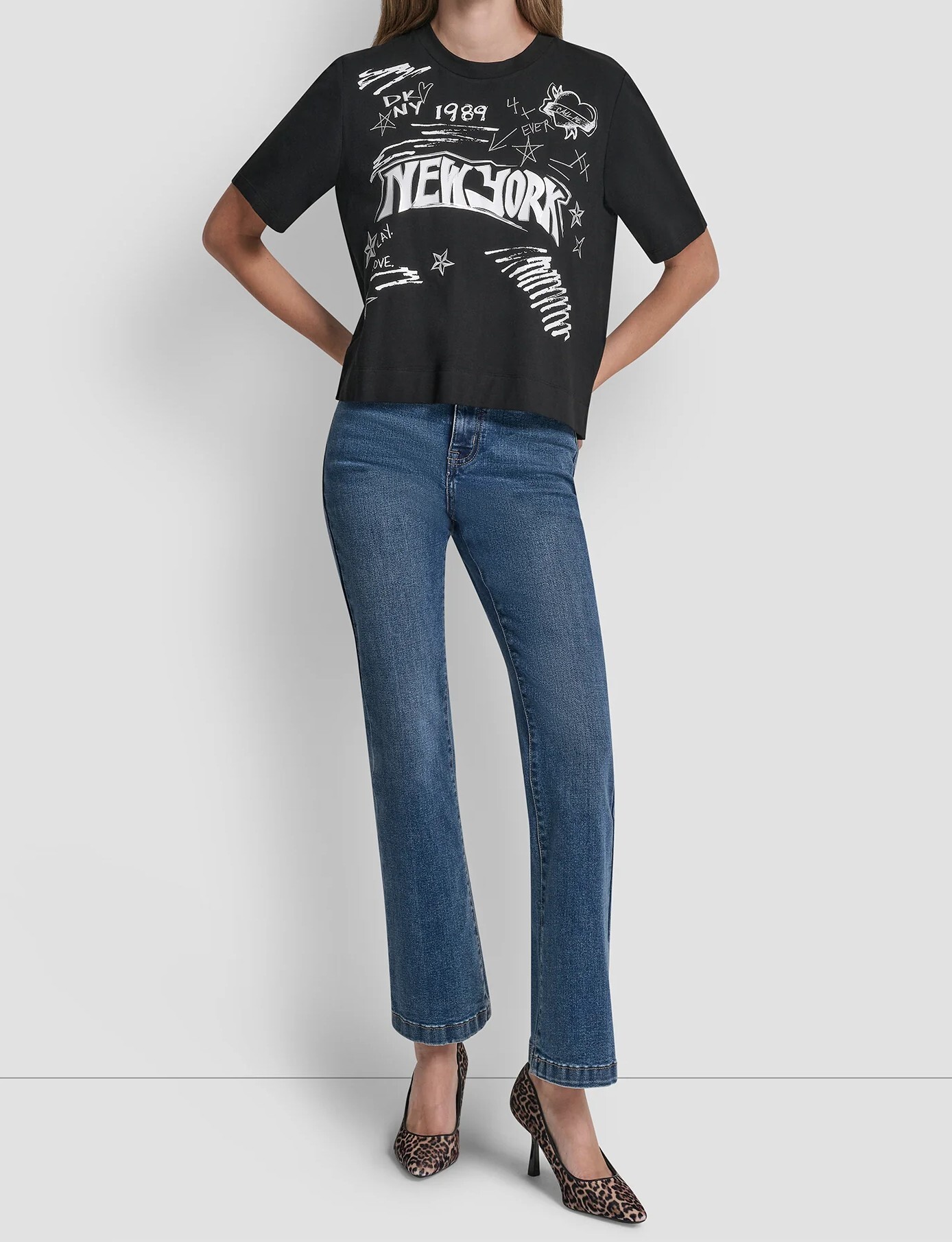 [S] DKNY BLACK 1989 NOTEBOOK SCRIBBLE GRAPHIC TEE, P61HZXTG-BLK (SD1894)