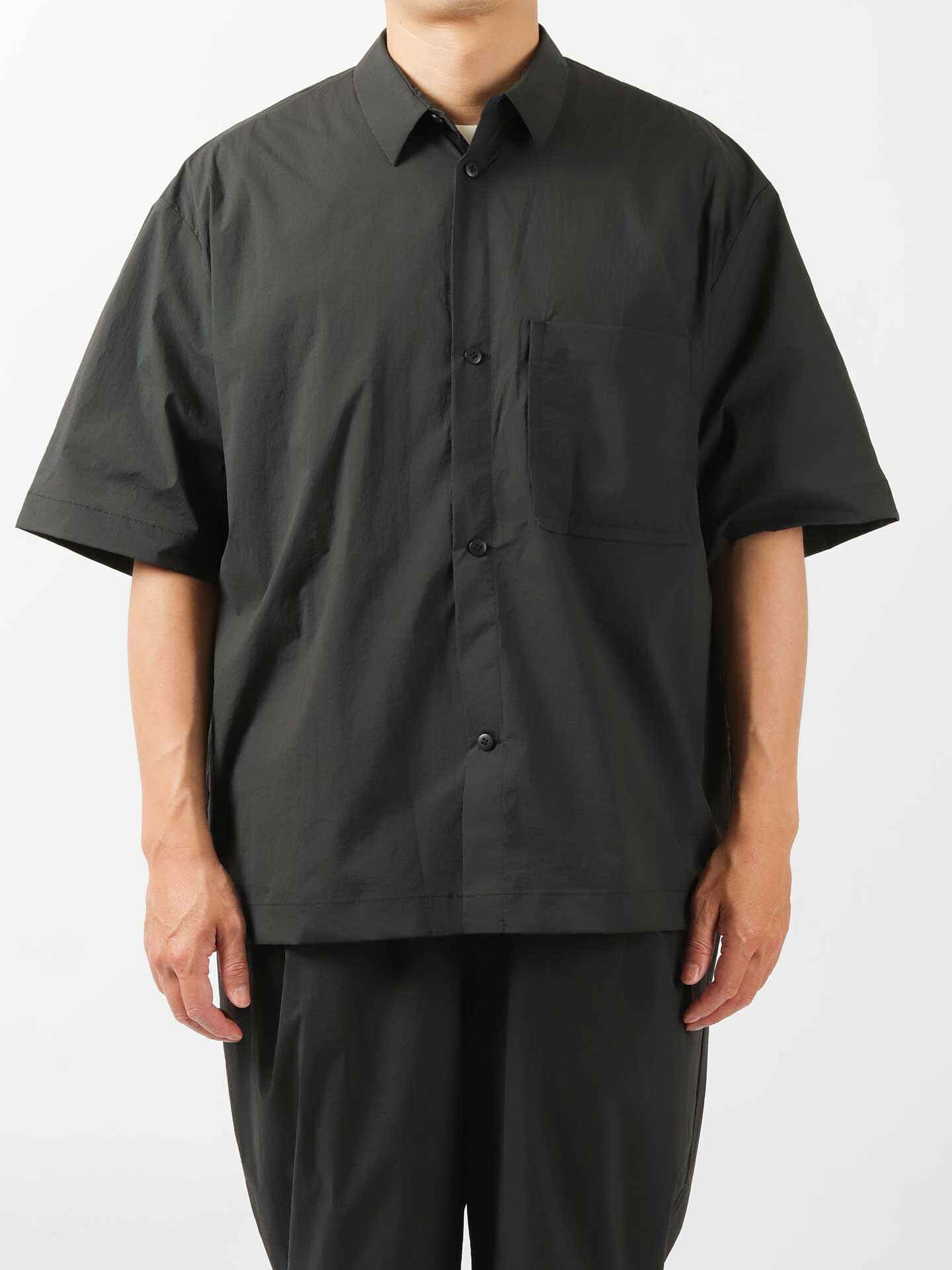 Still By Hand Lightweight Half Sleeve Shirt SH02262 (a