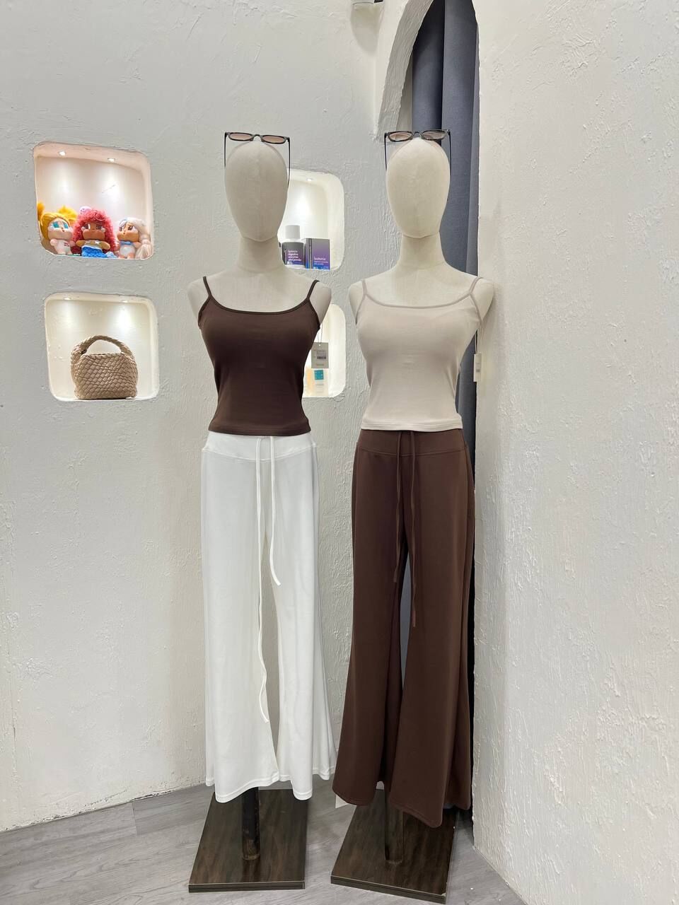 Basic Singlet with padded 320