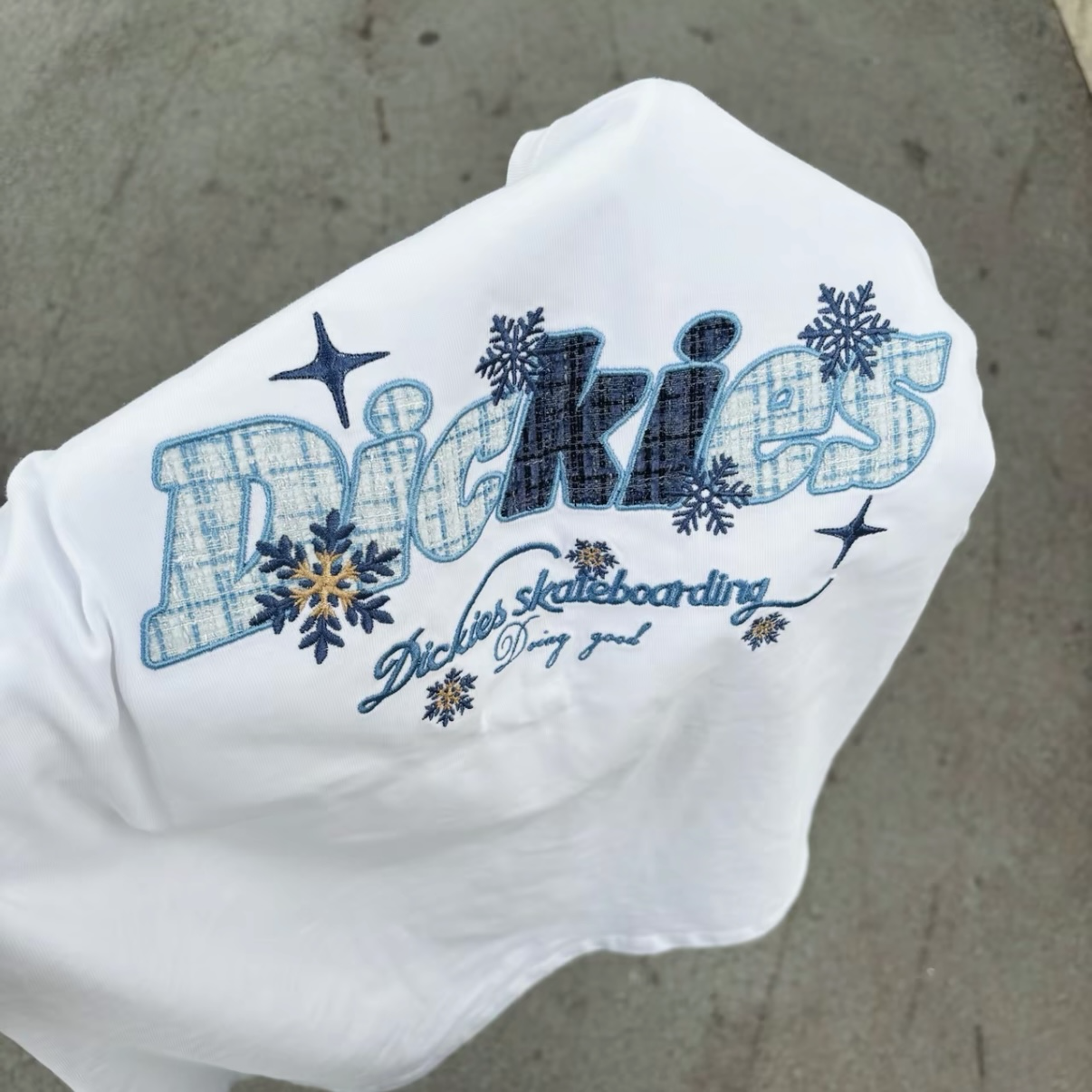 (預購）Dickies 重磅星星雪花貼布短袖 短T 刺繡 情侶款