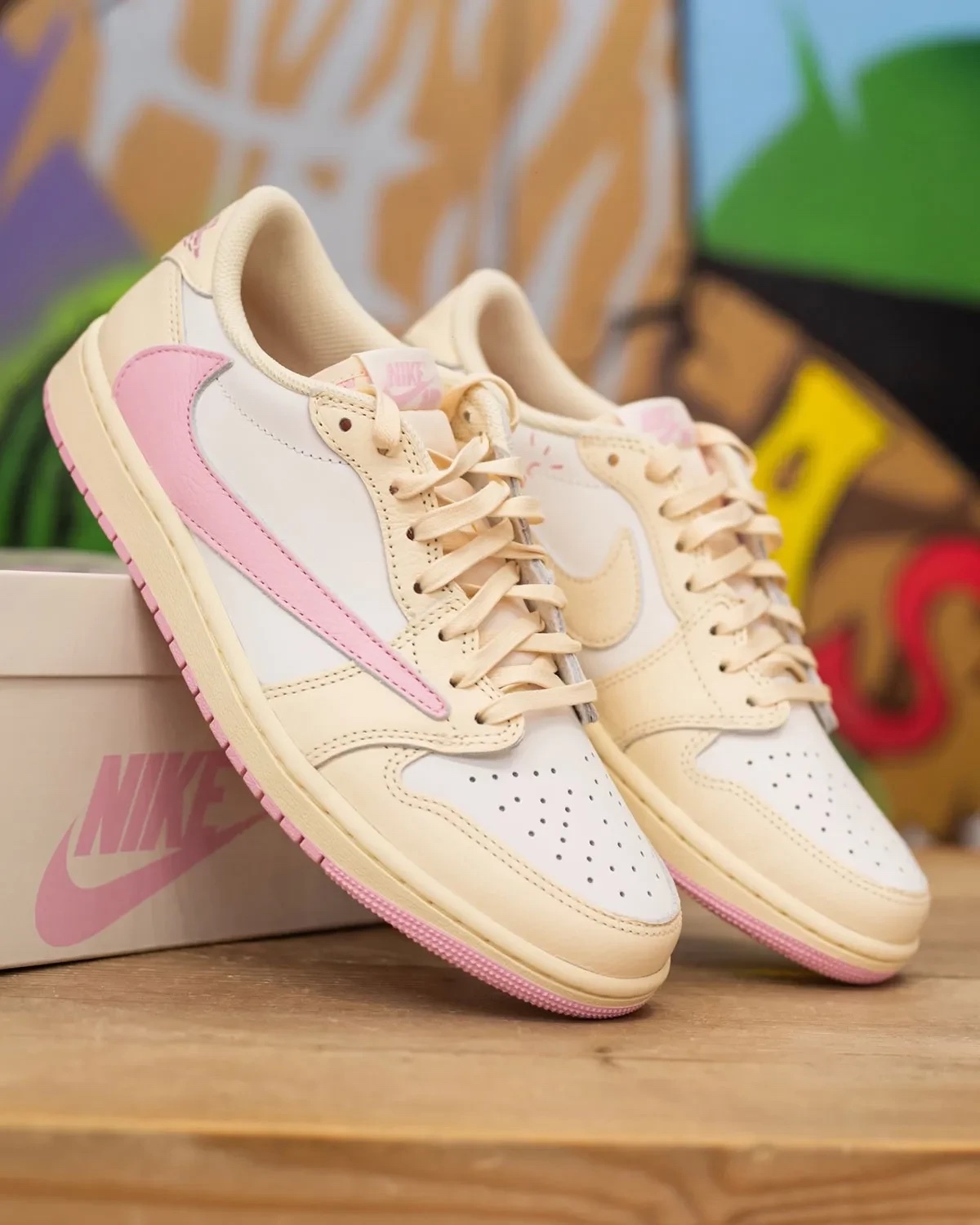 預訂| Nike Air Jordan 1 Low x Travis Scott - Muslin/Shy Pink IQ7604-100