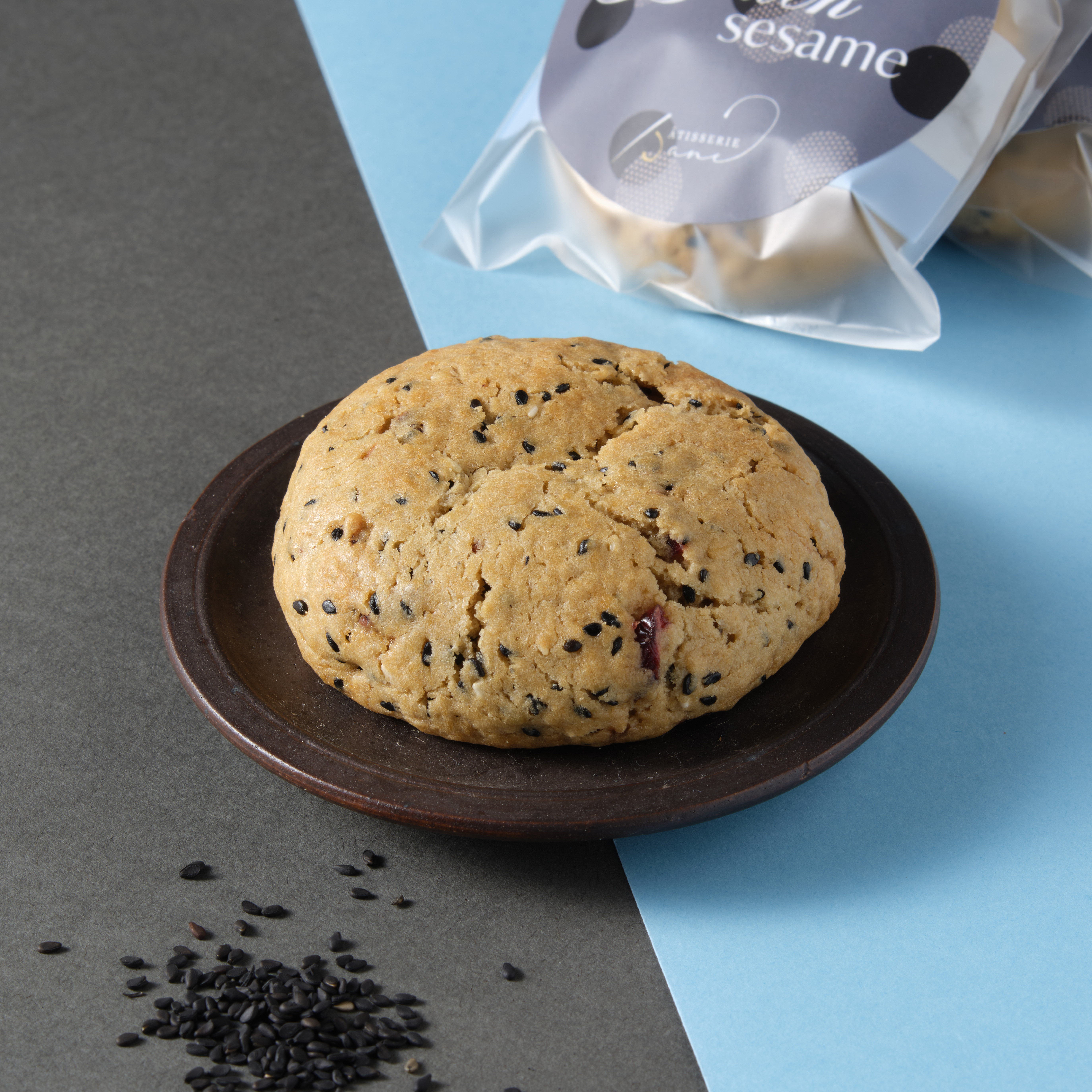Sesame, Cranberry & Sesame Filling Cookies