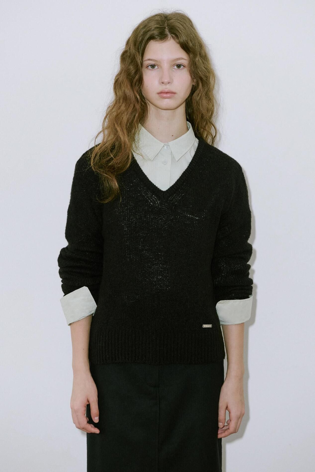 Sinoon Hairy Boucle V-Neck Knit