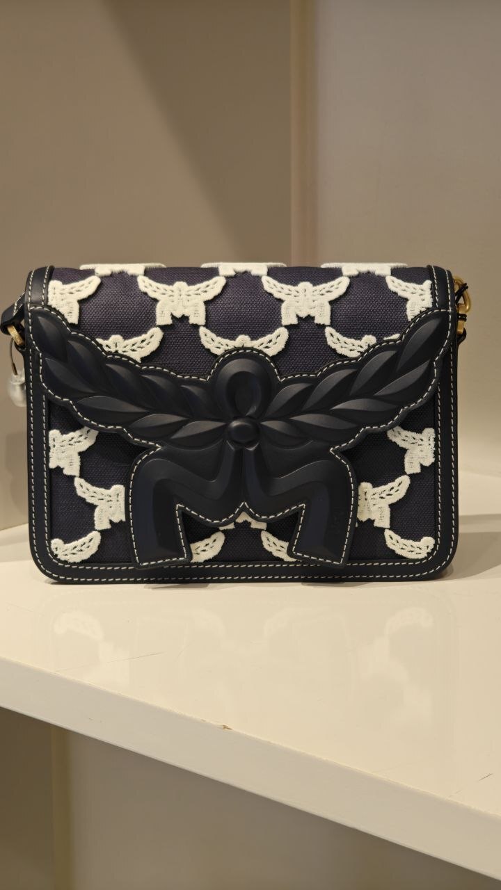 [U] MCM NAVY BLAZER MWREAAC01VC001 HIMMEL FBR MAXI HN CROSSBODY S, 8809935568386 (UMCM13)