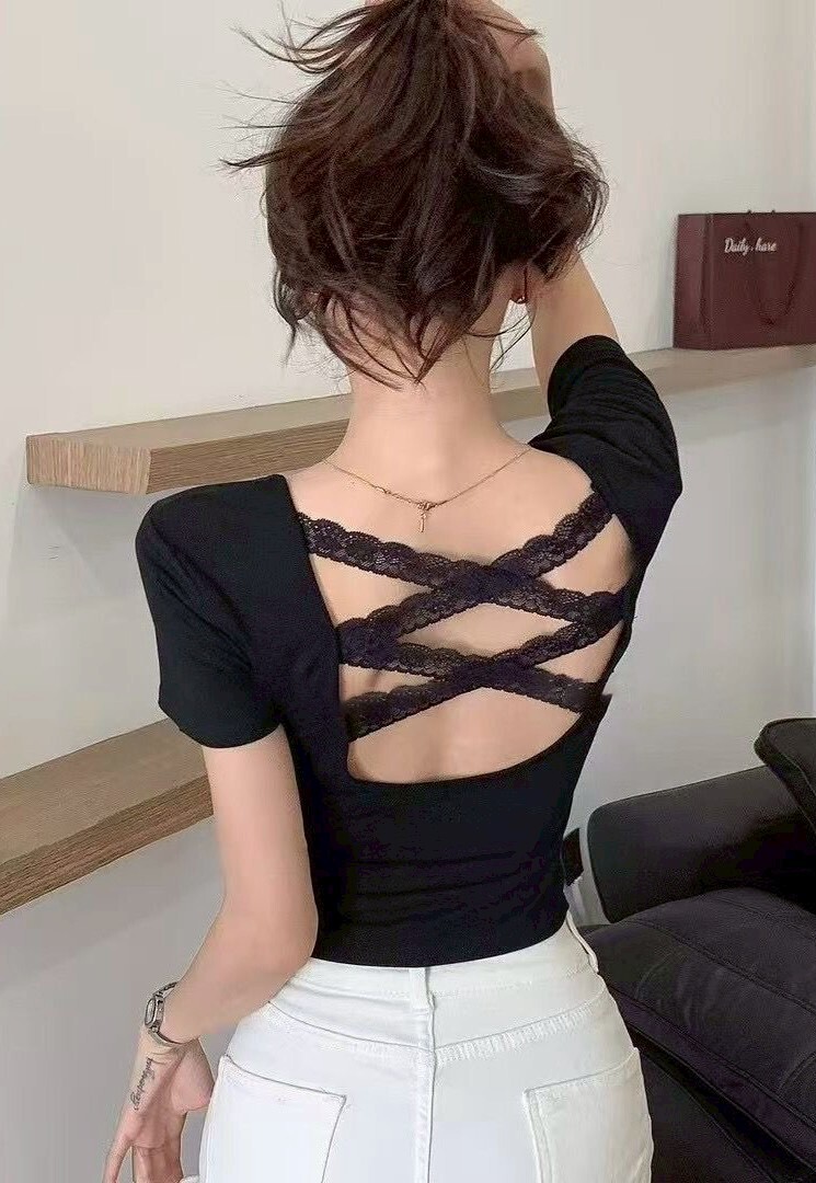 美背交叉蕾絲罩杯棉質衣