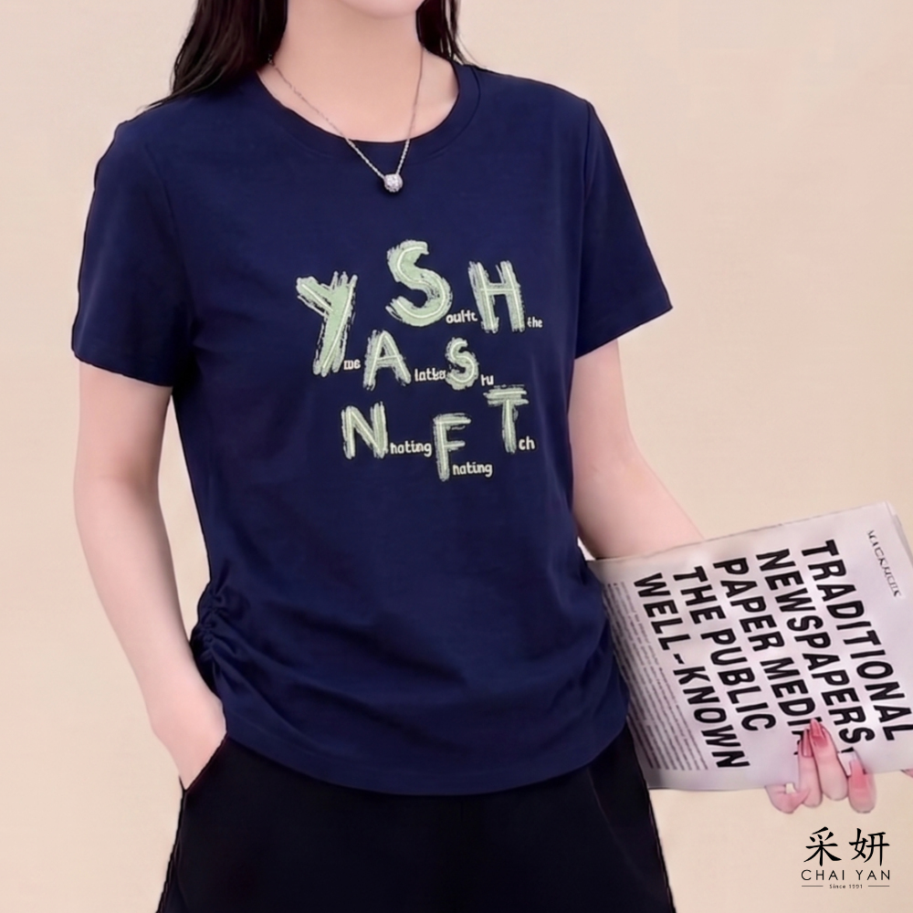 水彩立體字母短袖上衣