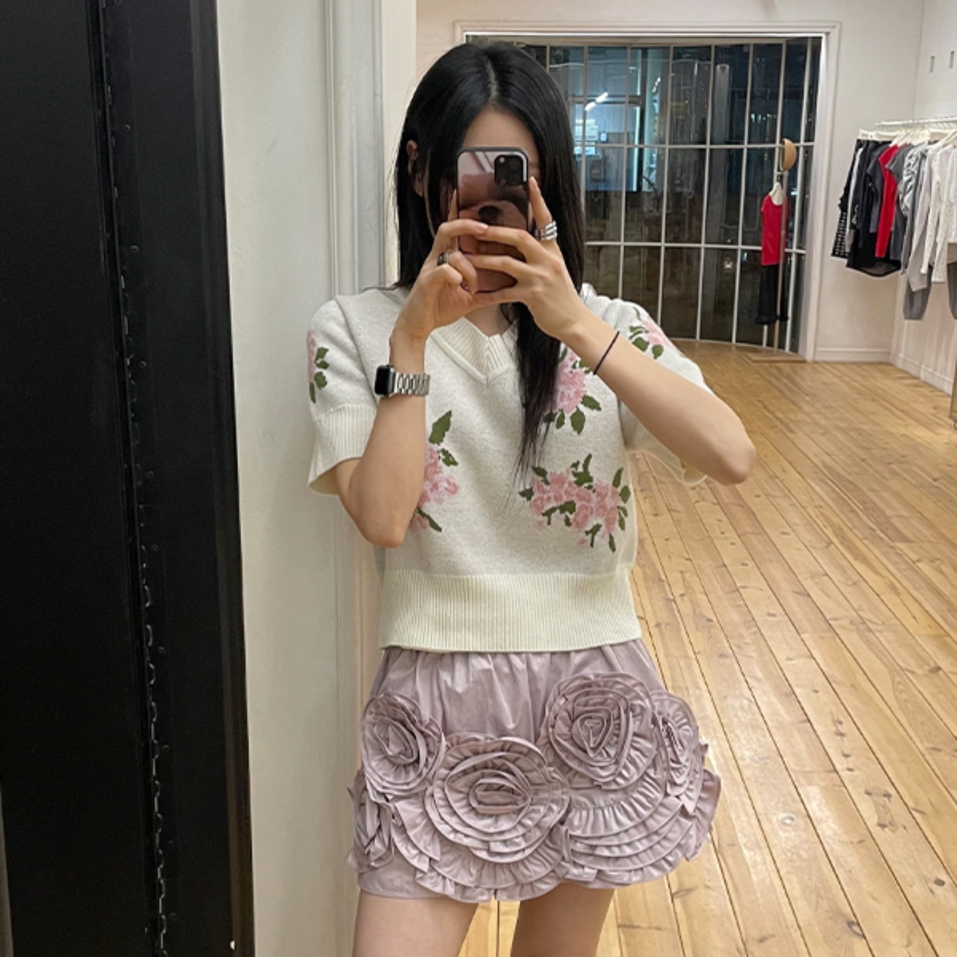 Sinoon Rose Frill Mini Skirt