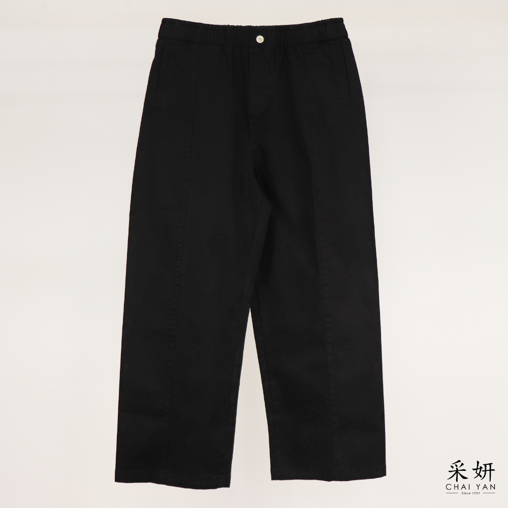 素面休閒輕薄卡其直筒褲