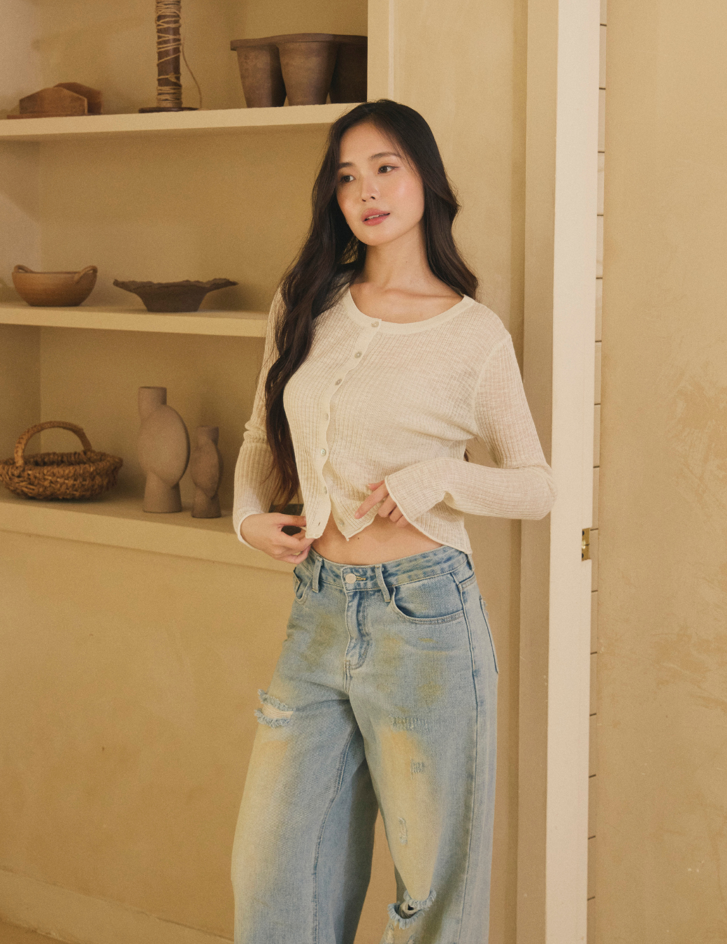 排扣透膚坑條針織外罩（杏色/2尺寸）