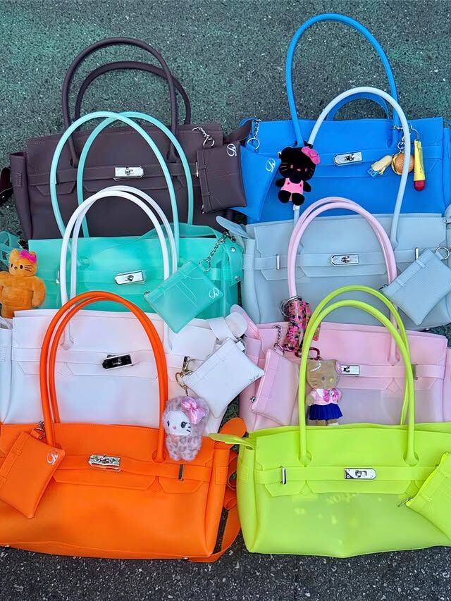 【Luxury】 DEINET 韓國超瘋 果凍包 JELLY FRIKIN造型 凍感設計 BIRKIN 多巴胺糖果配色 8色 玩水提袋 肩背手提包 沙灘 海邊 游泳 運動