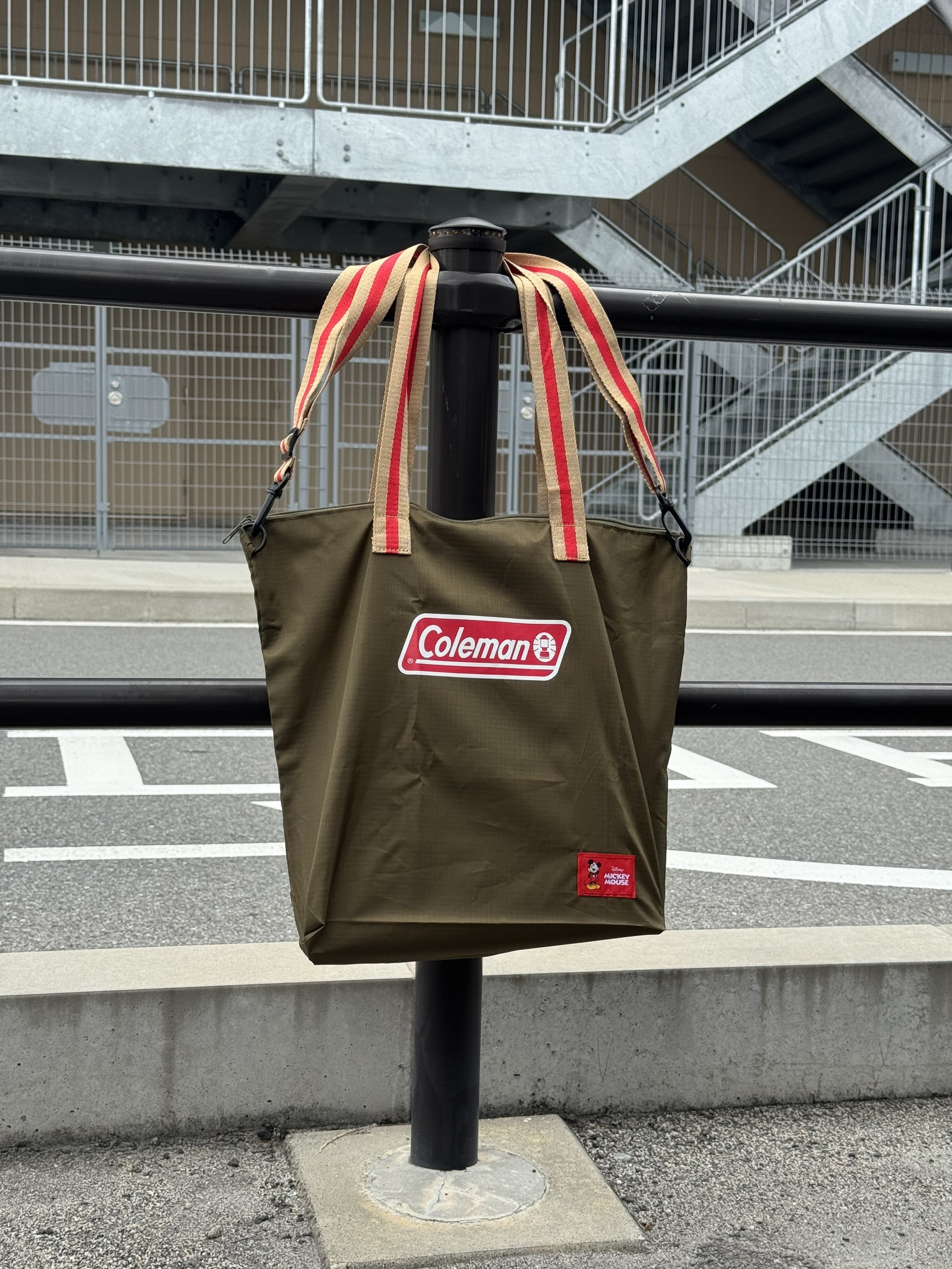 【日本限時連線代購】迪士尼 × Coleman 可側背托特包