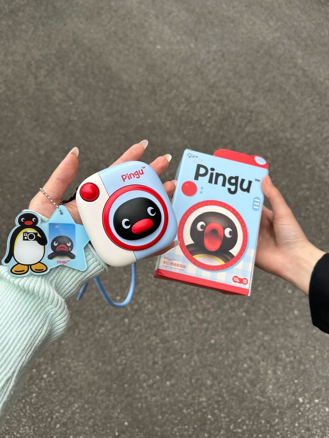 正版授權 PINGU 拍立得造型 掛脖風扇