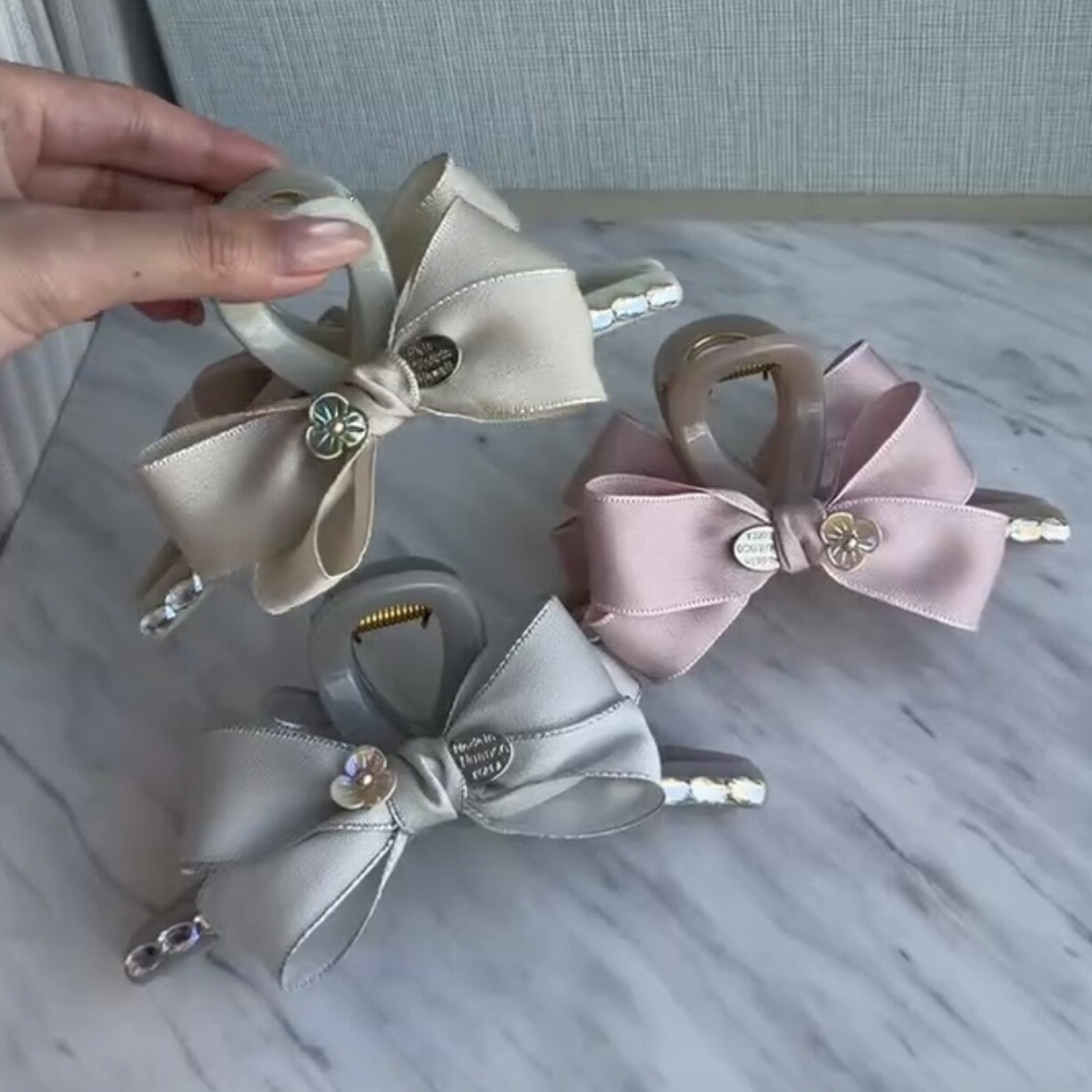 GH11小花緞帶蝴蝶結鯊魚夾