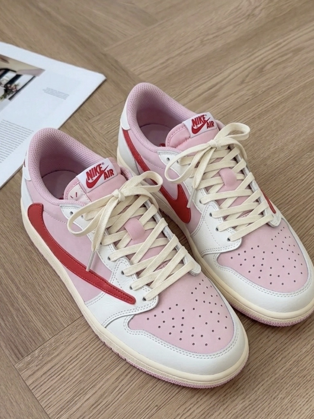 <粉帥真入心坎裡💗>Travis Scott x Air Jordan1 Low OG "Tropical Pink" 粉紅倒鉤
