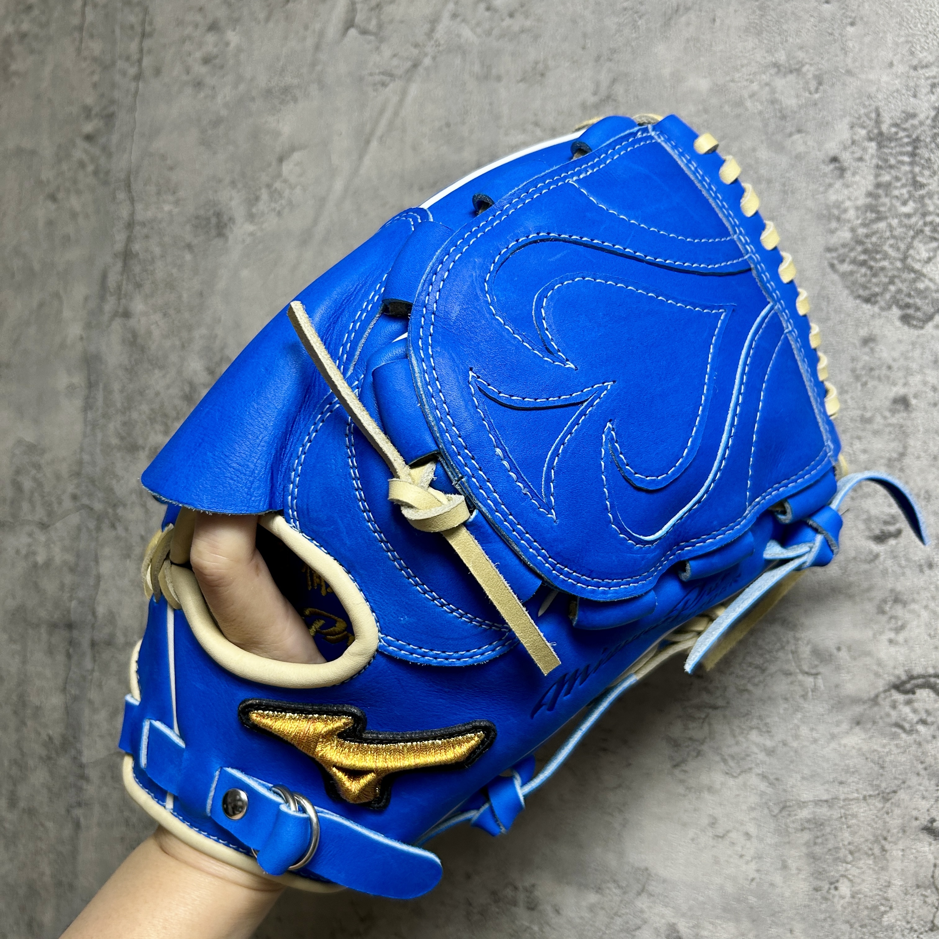 【照片分享】MIZUNO mizuno pro 硬式投手 1AJGH74250 隅⽥知⼀郎(⻄武)モデル投⼿型①