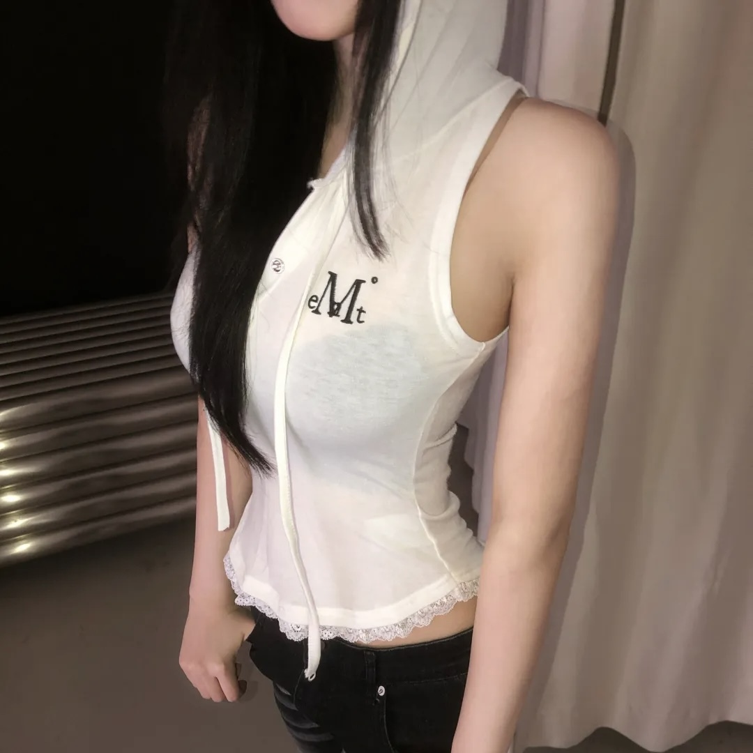 MUCENT 蕾絲 修身 背心 連帽上衣 無袖衫 四色