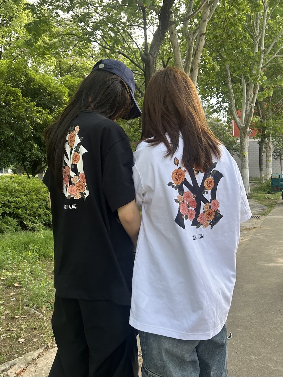 【5/29 - 5/31 週末優惠】New Era X MLB 印花 花卉T卹系列 NY 紐約洋基 玫瑰花 短袖 Tee