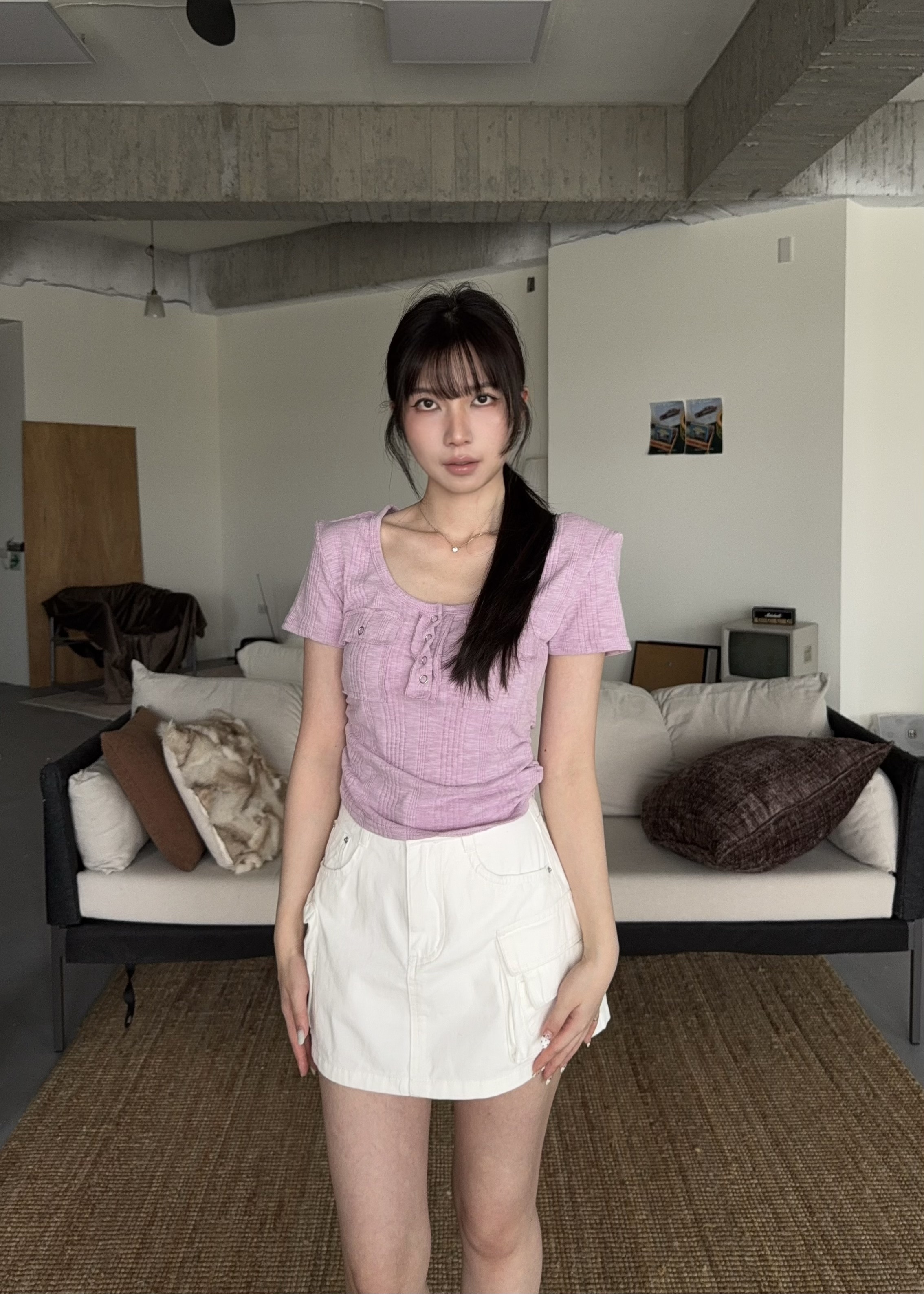 竹節棉側抓皺開釦上衣