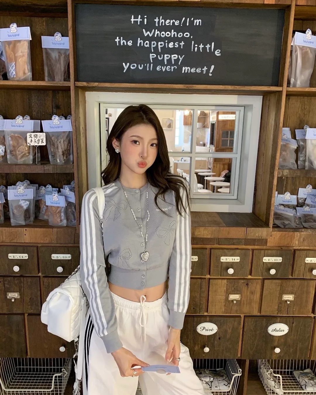 <韓妞都在穿的輕針織🎀>ADIDAS ORIGINALS 蝴蝶結 修身短版 針織外套