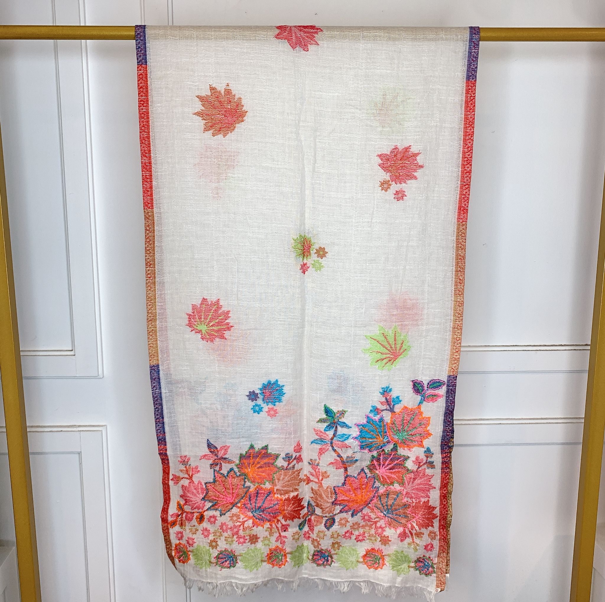 TE42 Scarfesia印度手工絲巾 (A42)