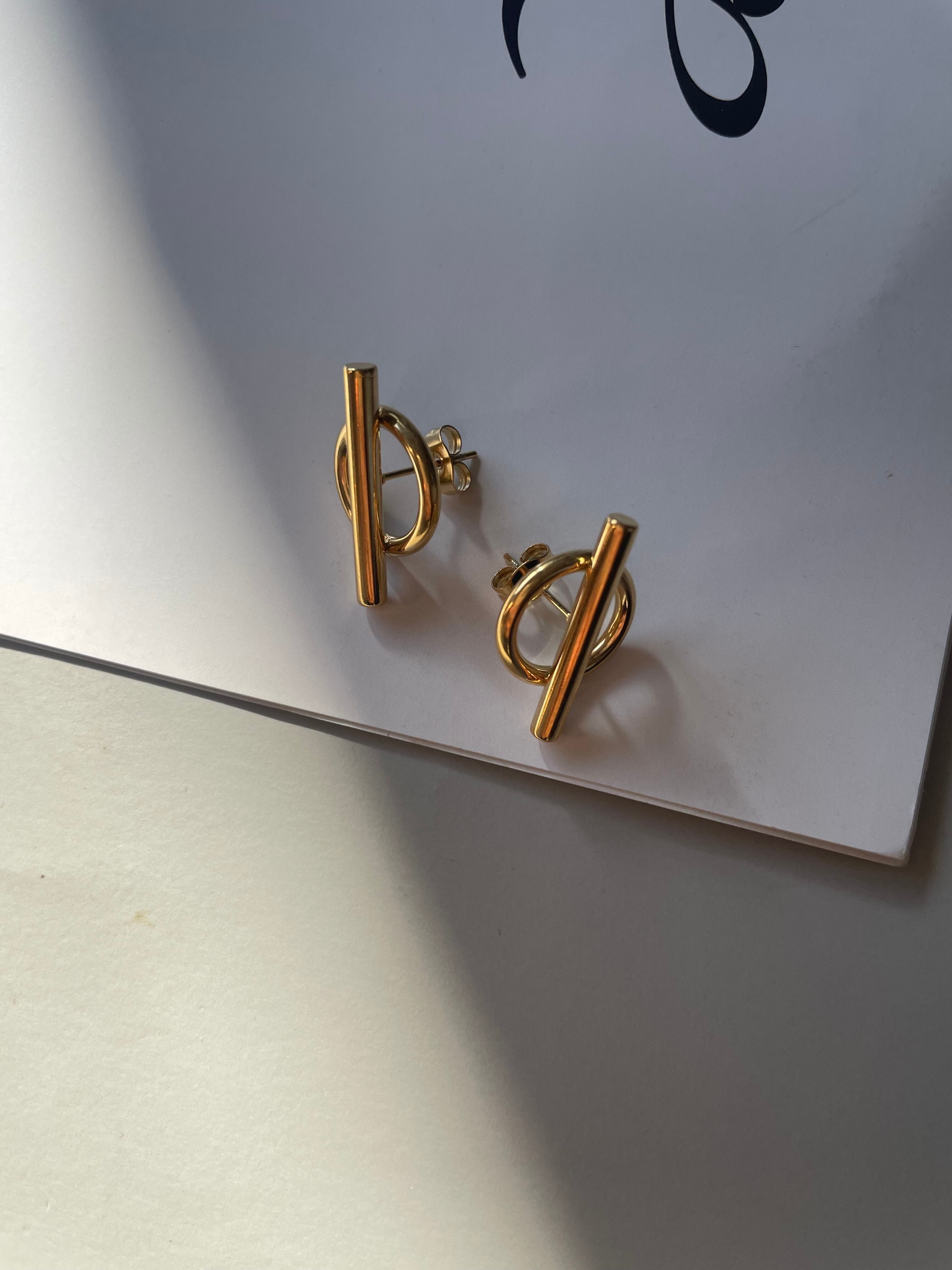 unique design pierce