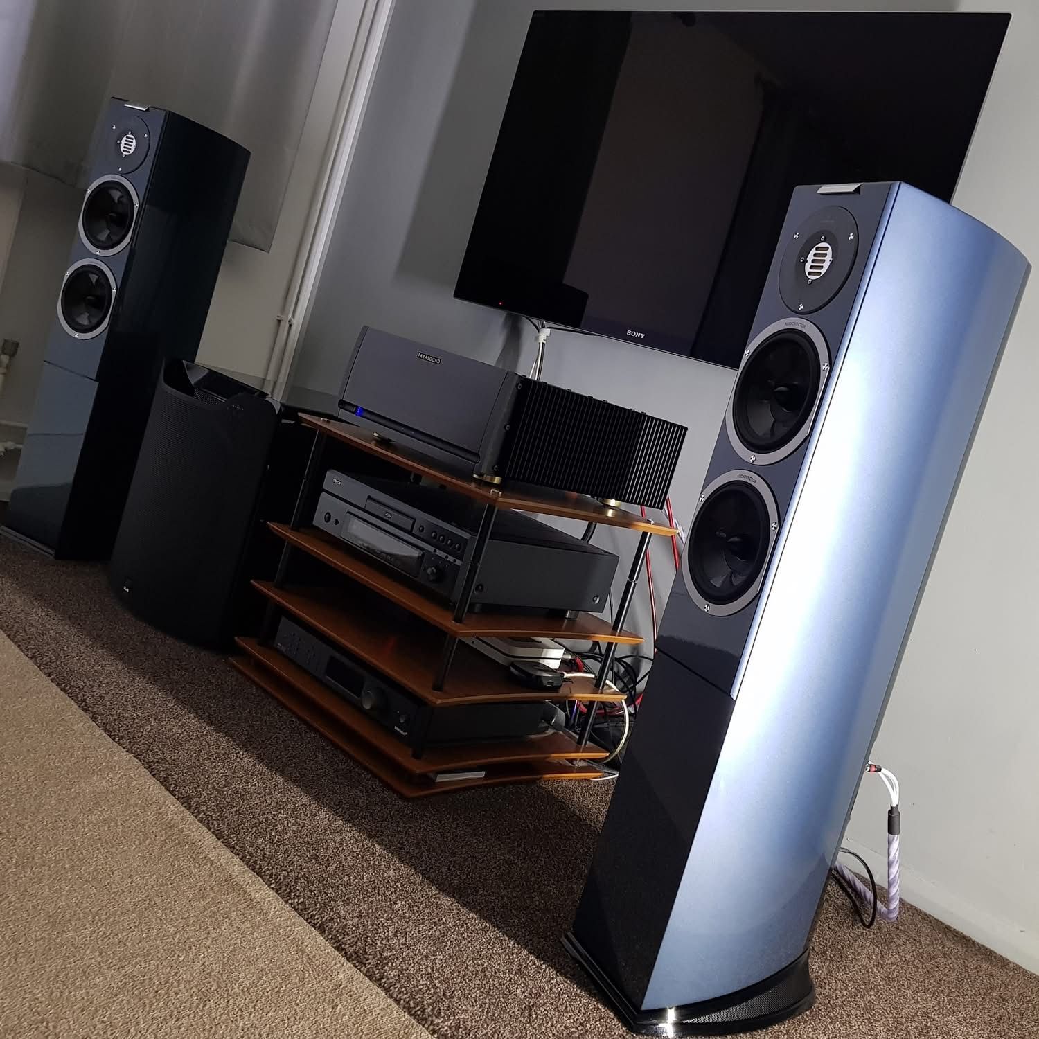 Audiovector R3 Arrete Speaker Home Setup