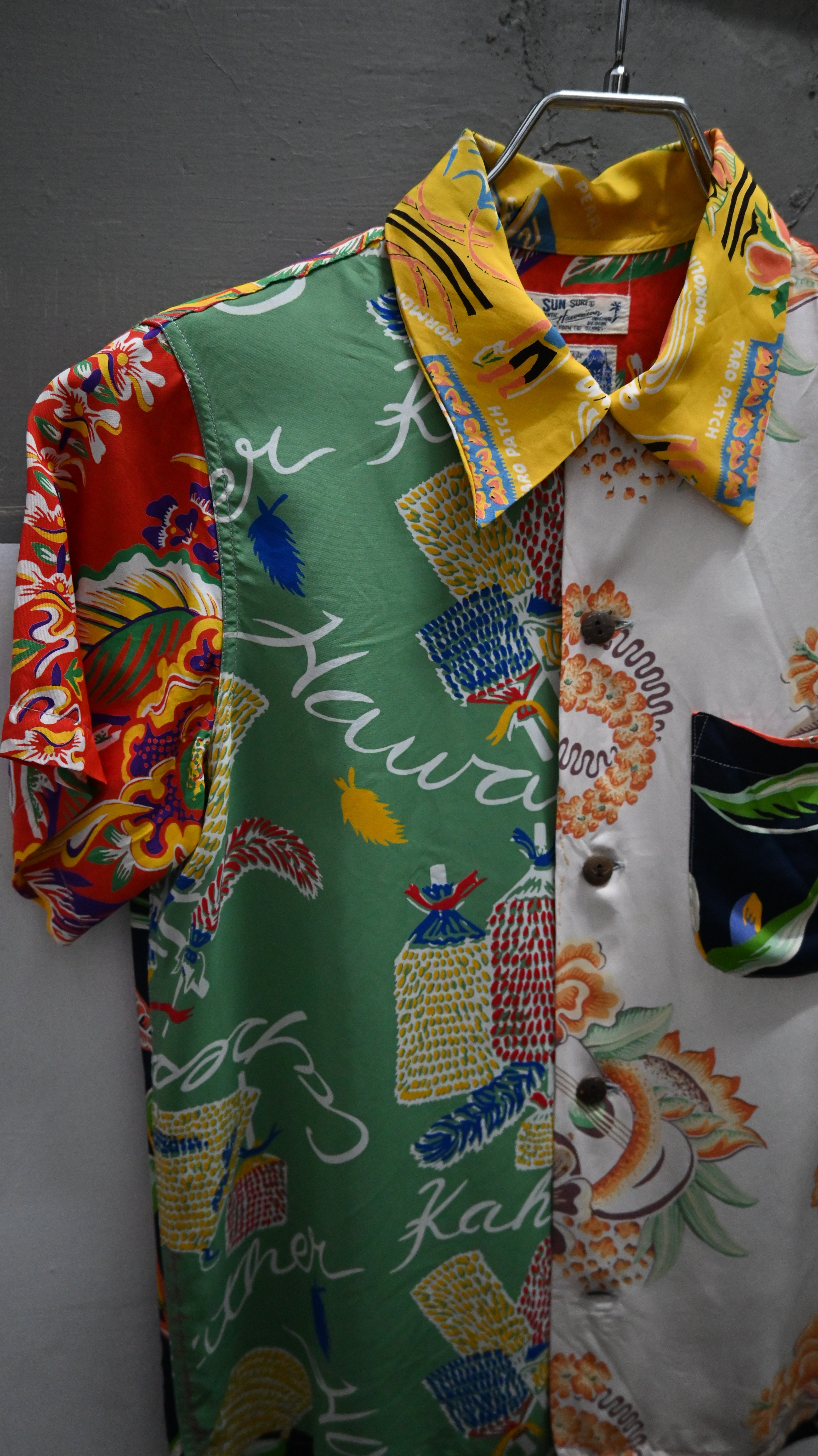 SUN SURF X BEAMS BOY Hawaiian Shirt  (Made In Japan)