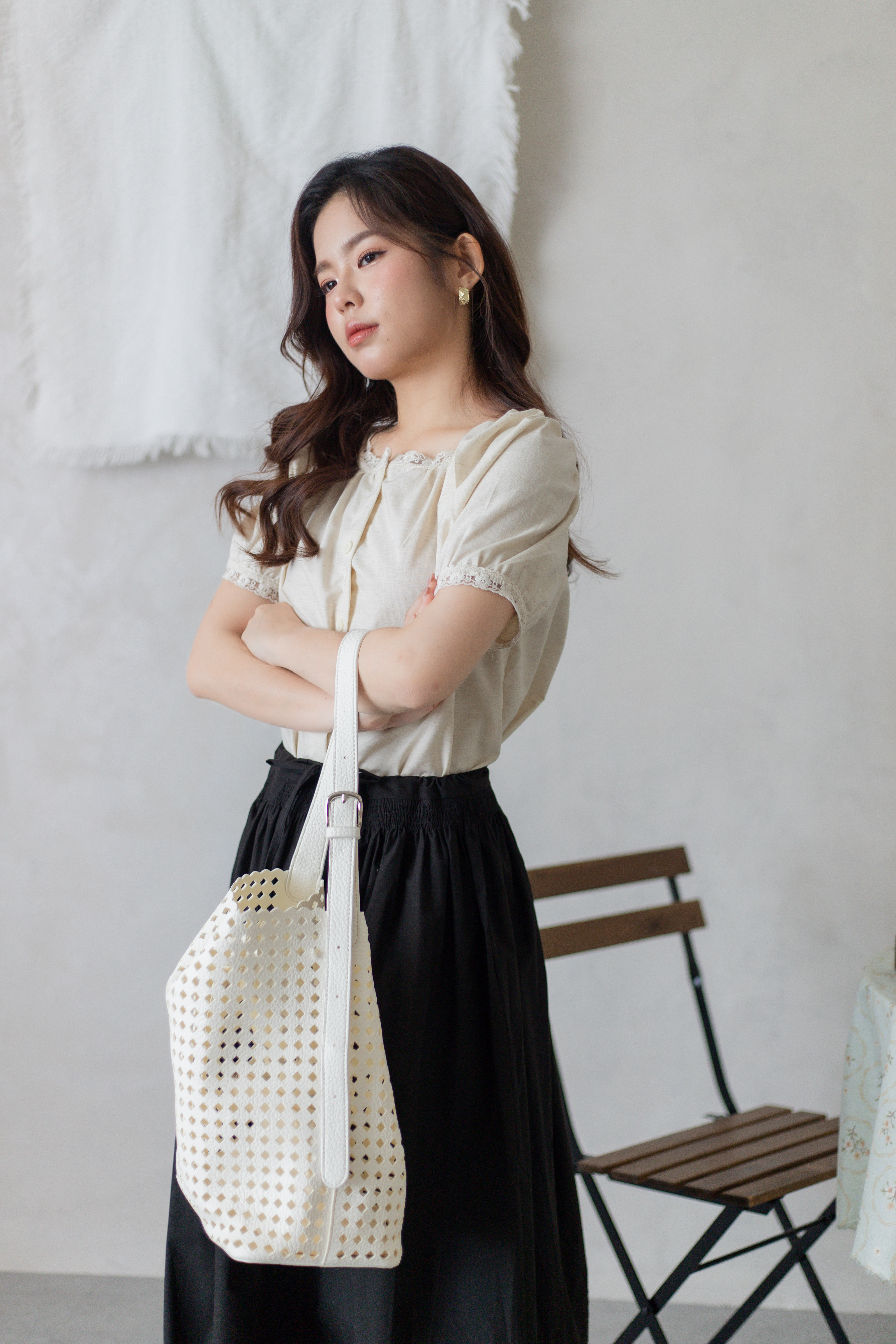 Celia Soft Cut Shoulder Bag-  D165