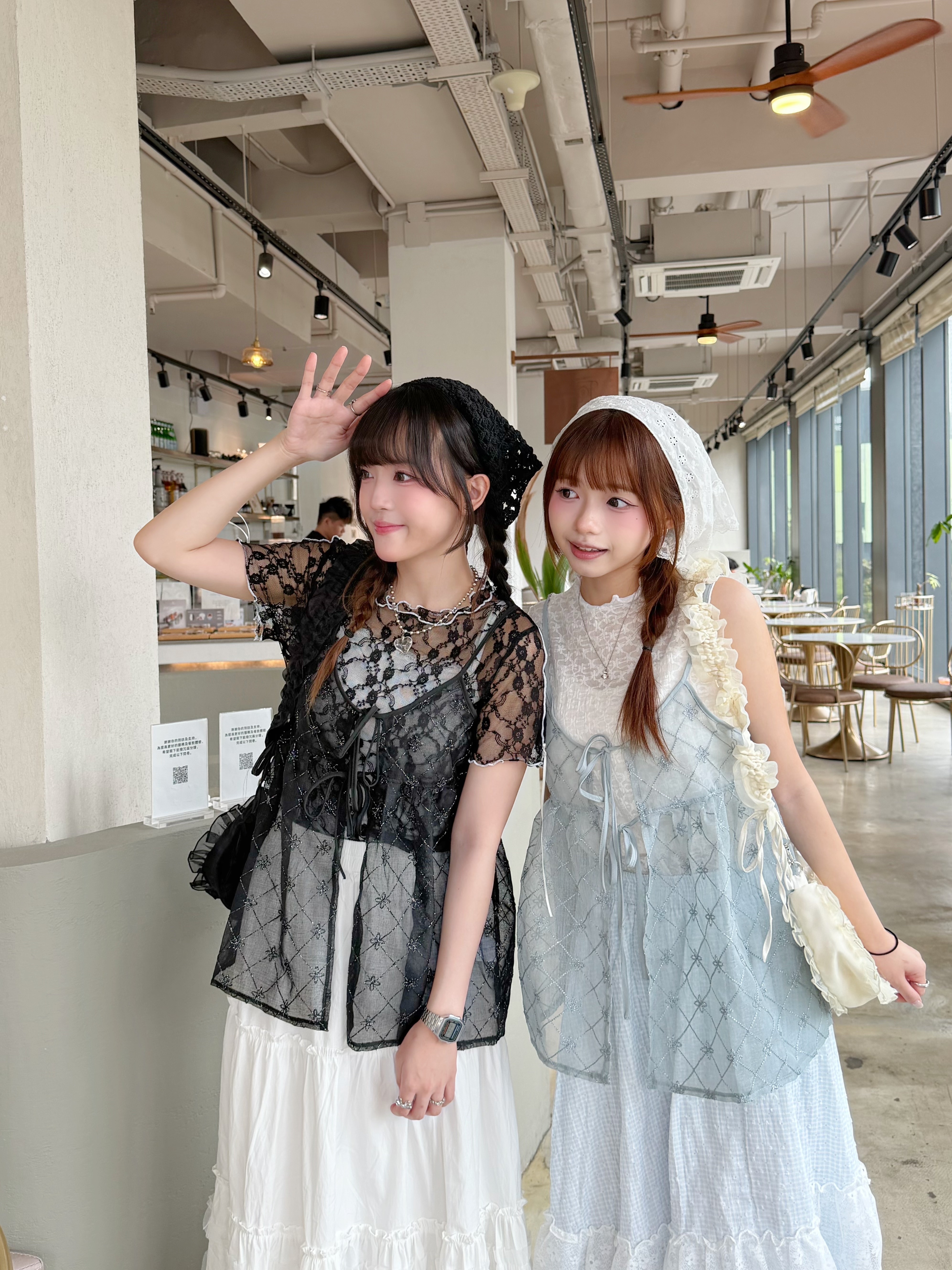JP Bling Bling✨花花網紗吊帶外搭兩色入