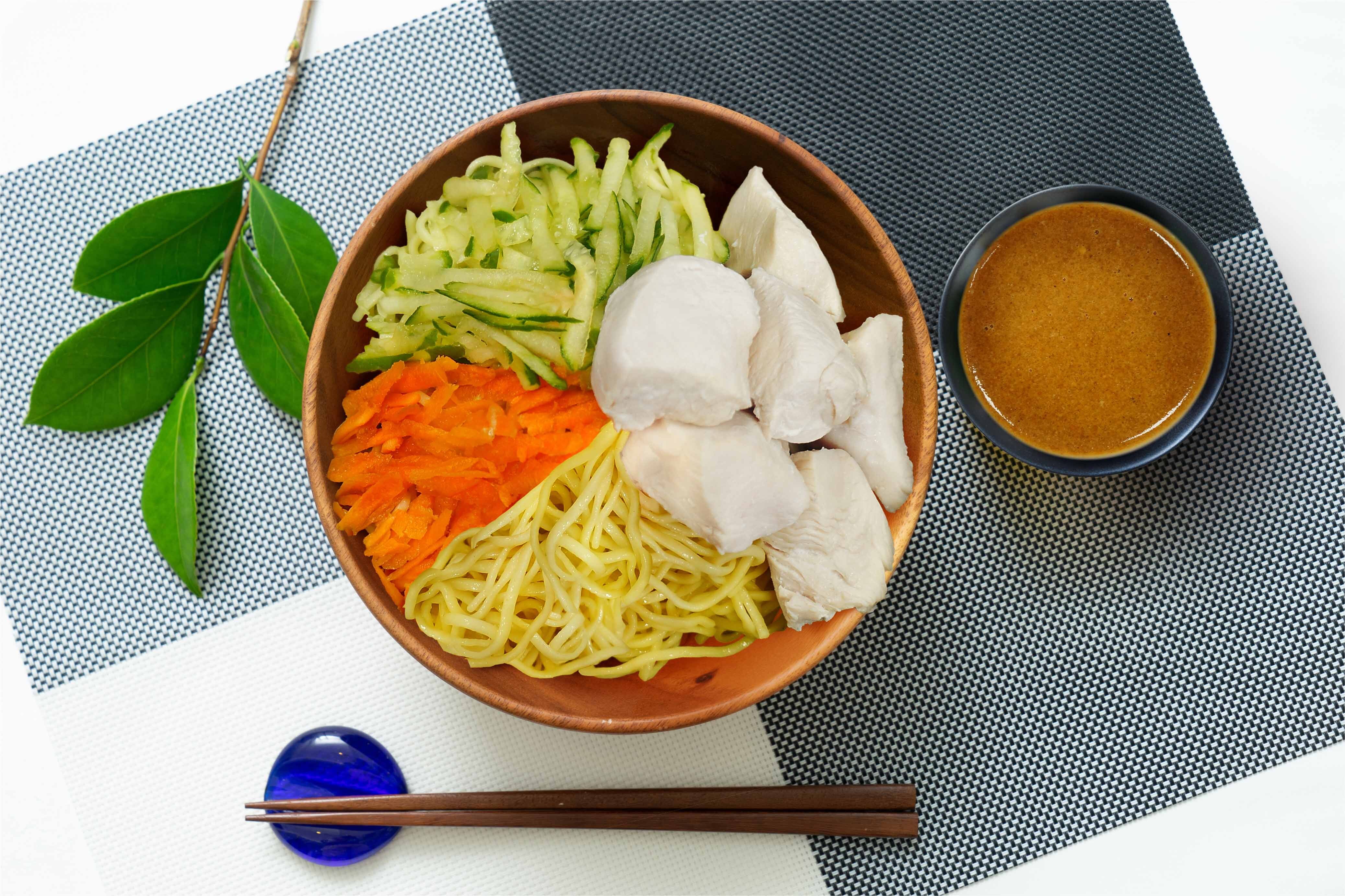 雞胸涼麵