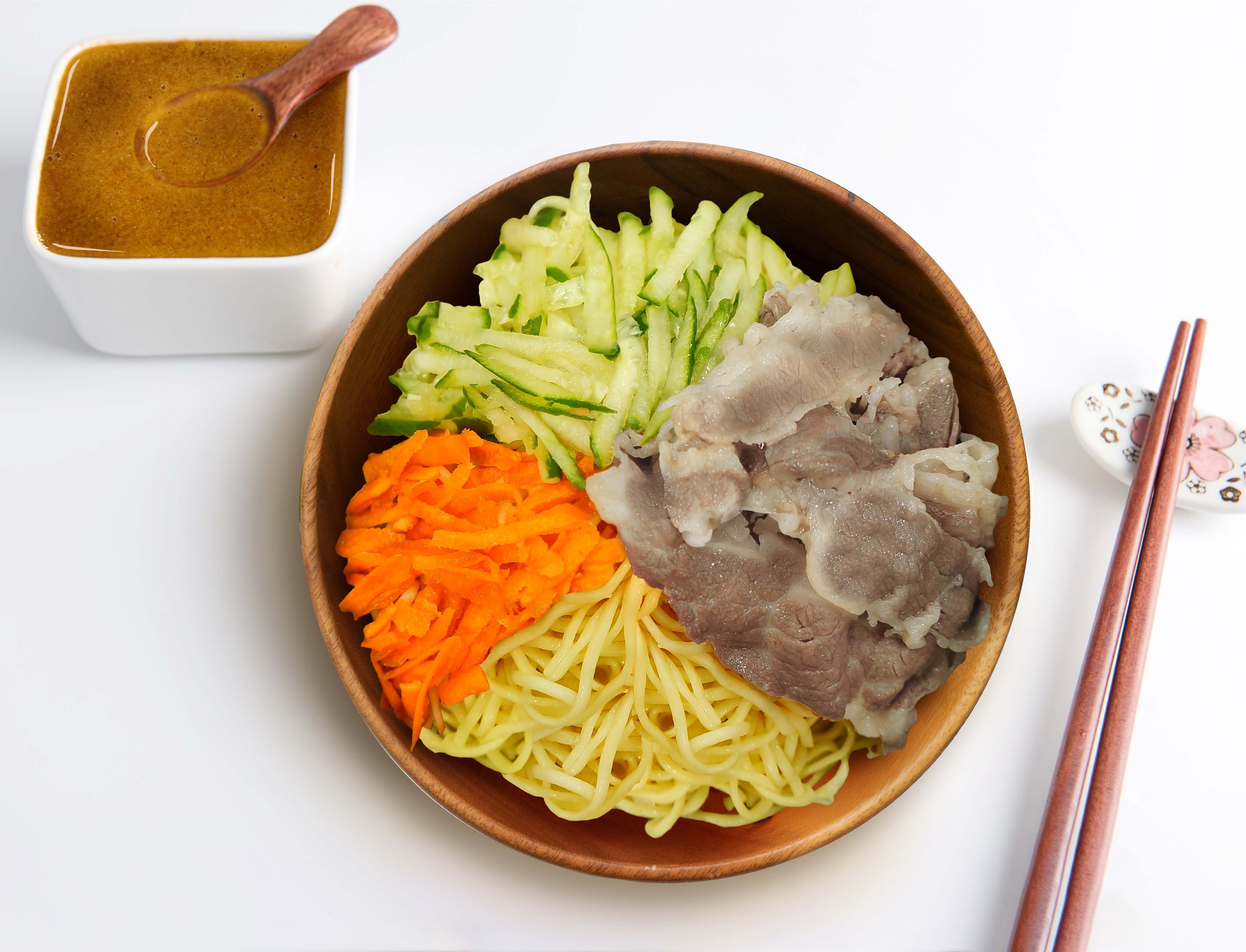 牛肉涼麵