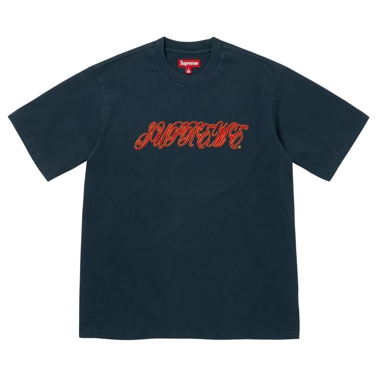 -(B4c04)-SUPREME RAISED SCRIPT S/S TOP SS26立體刺繡 字體草寫 短T 黑/深藍