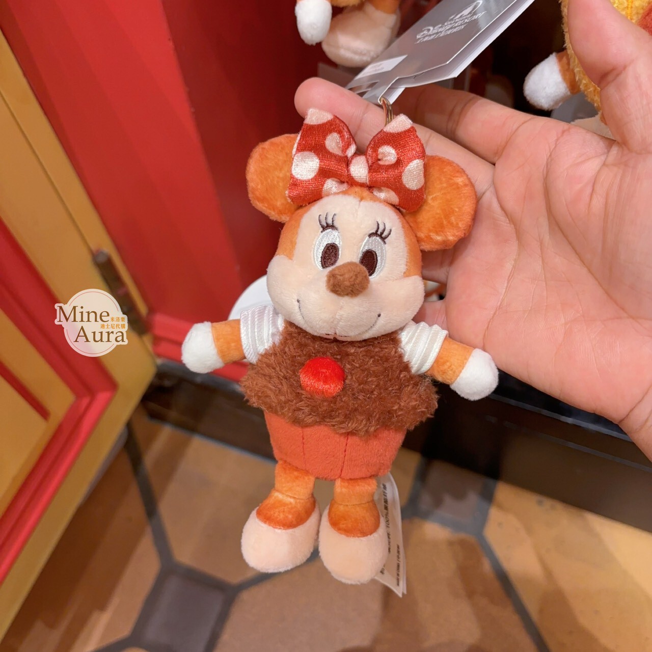 米奇和朋友們 都市醇香系列 米妮 Minnie 巧克力蛋糕 造型 絨毛 鑰匙圈 吊飾 -上海迪士尼樂園