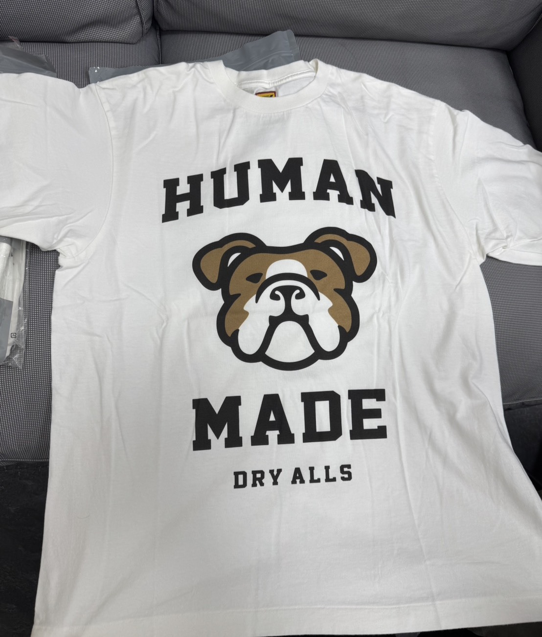 【逢甲FUZZY】Human Made 原宿店 限定 鬥牛犬 動物系列 白色 短袖 全新 現貨