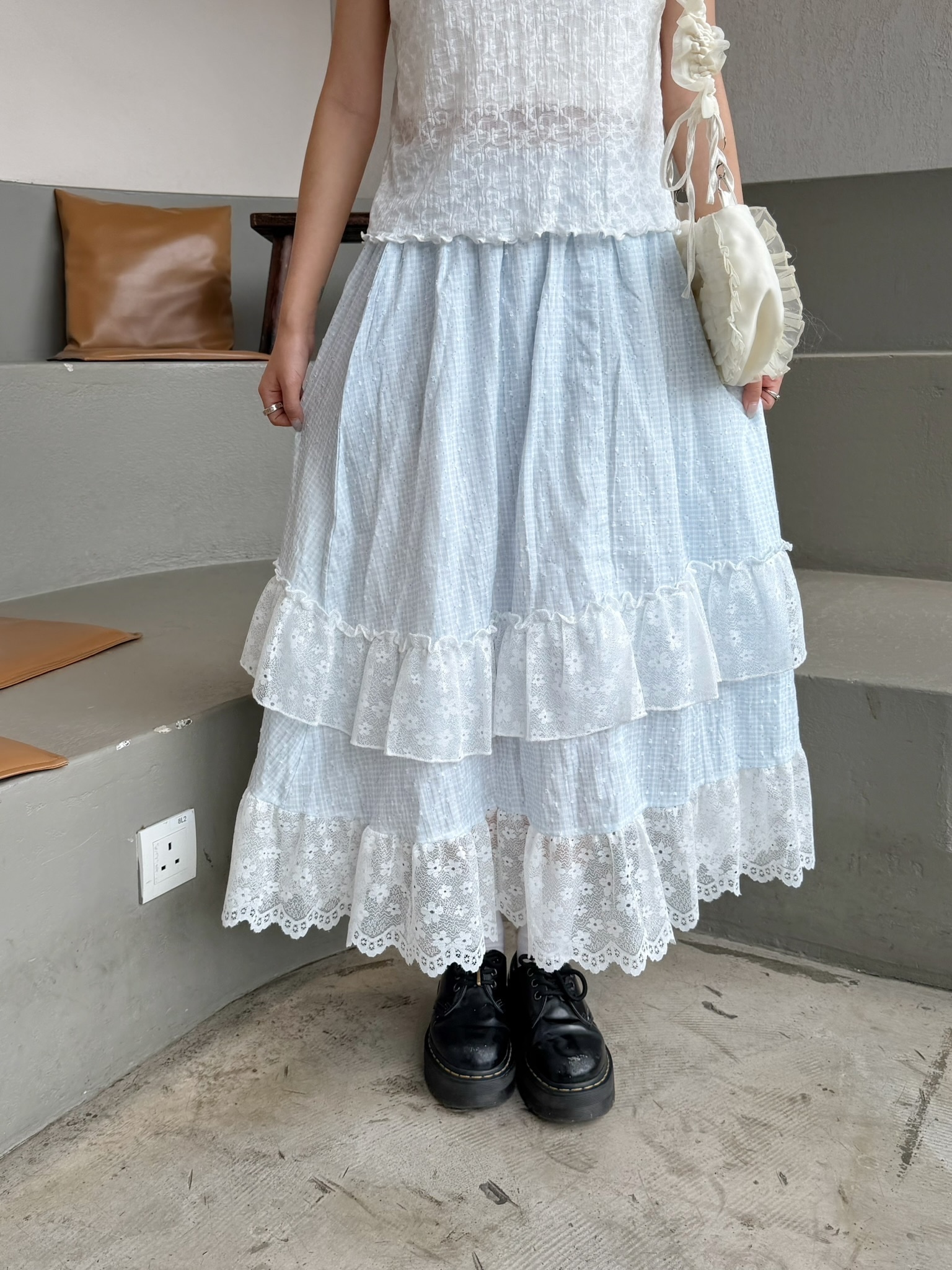 微甜~小格紋蕾絲花花Layers半身裙 兩色入